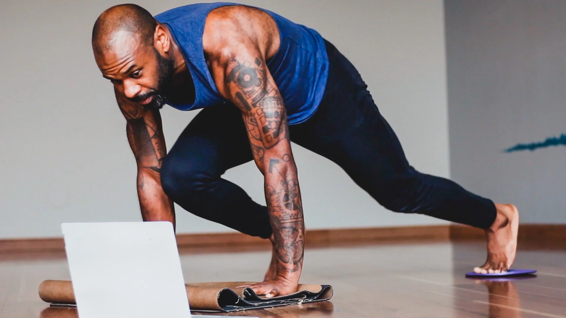 HIIT & flow still 2.jpg