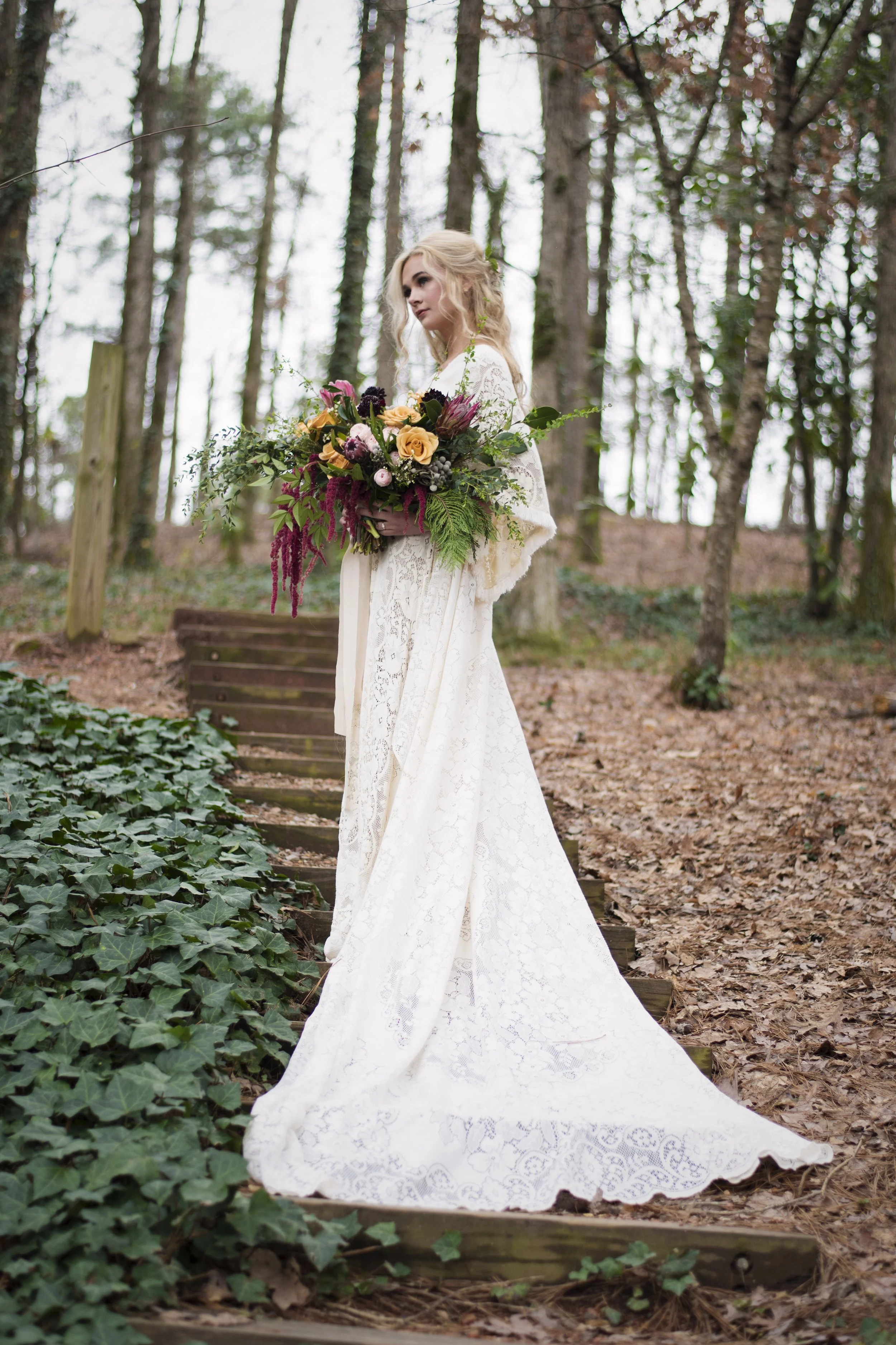 WoodsyElopement_133.jpg