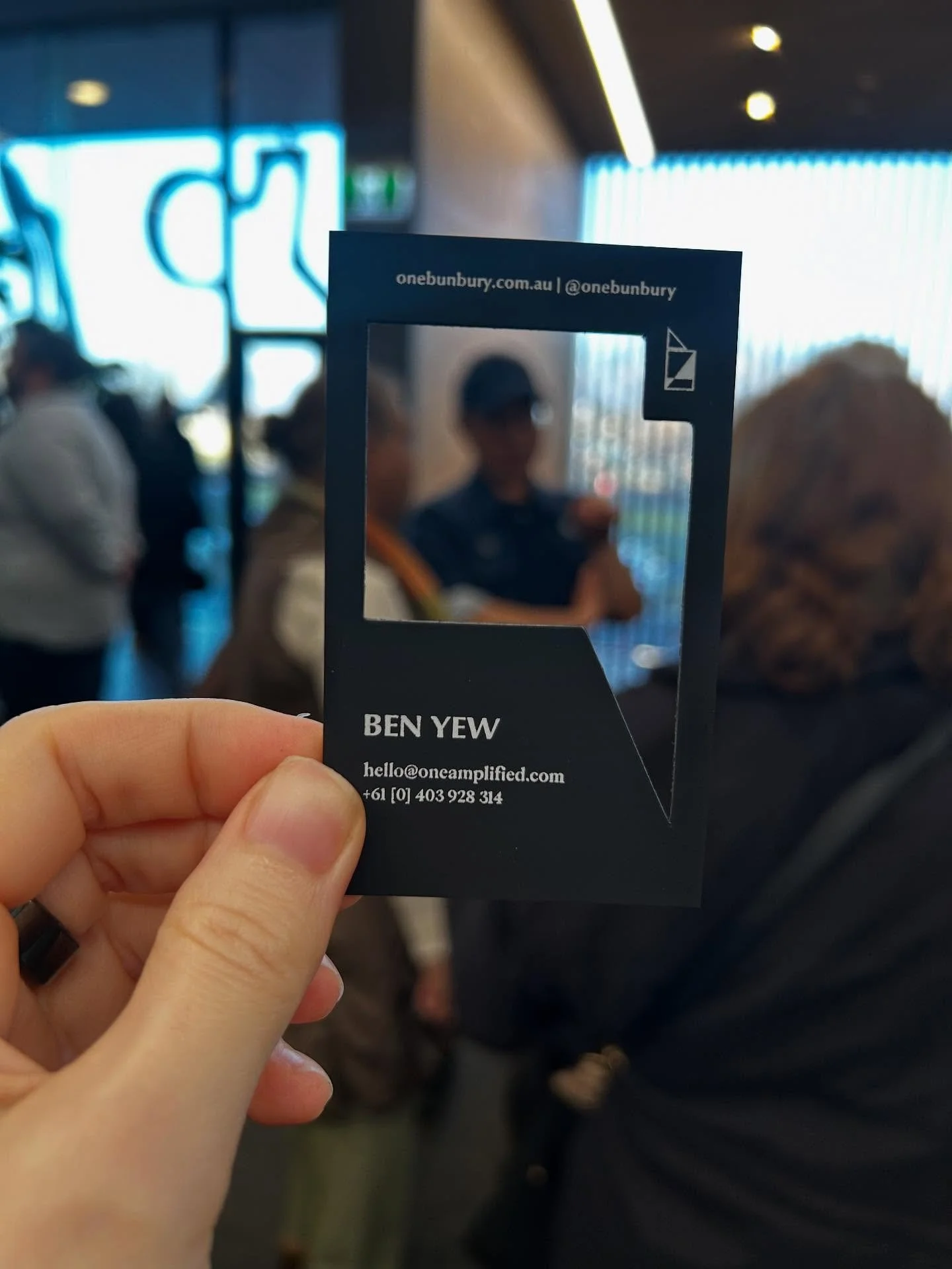 Playful business cards @benyewstories style