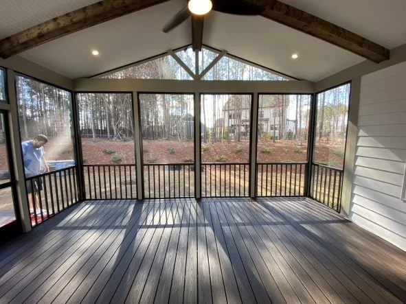 Screen Porch2.jpeg