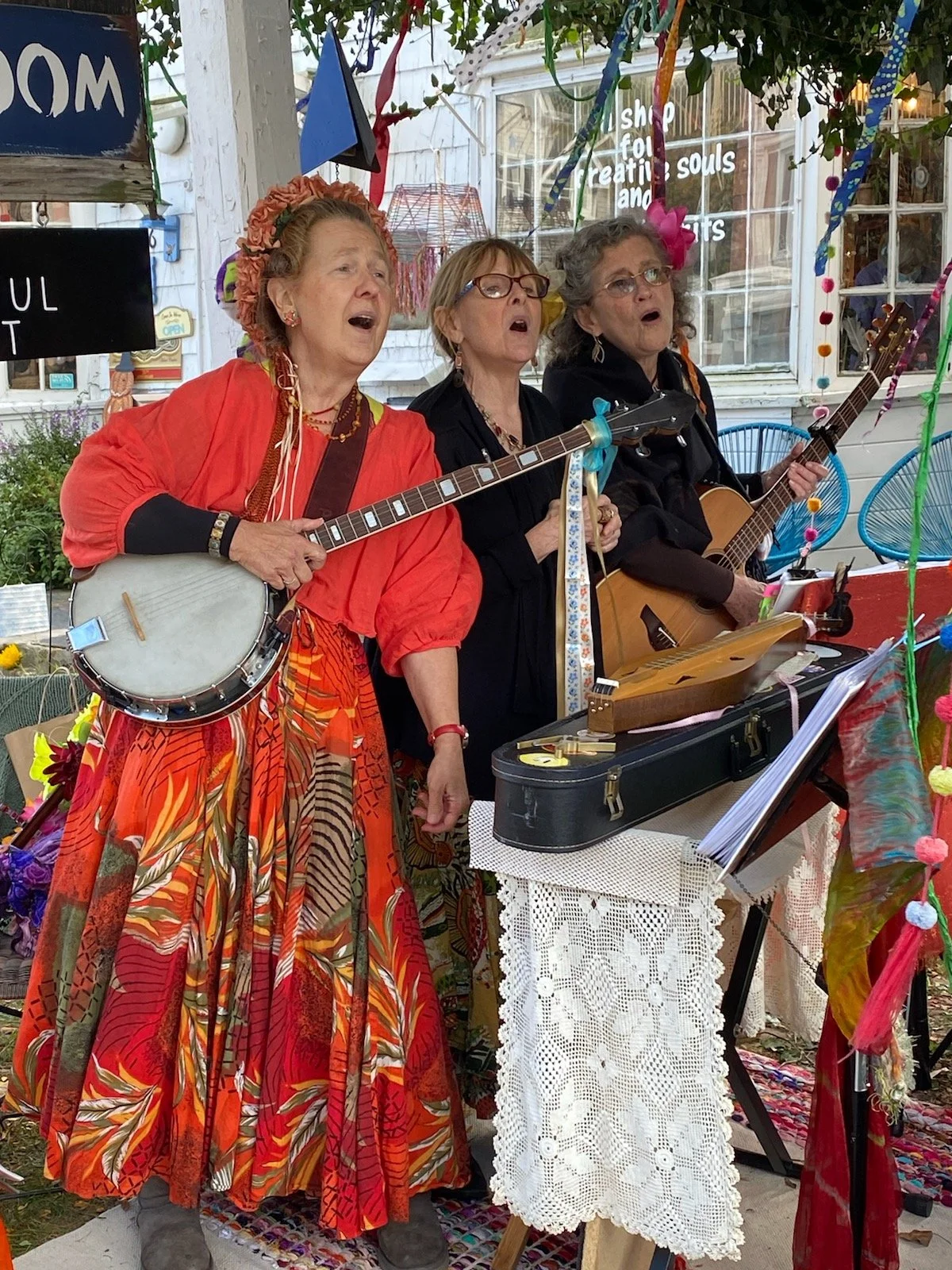Mountain Maidens