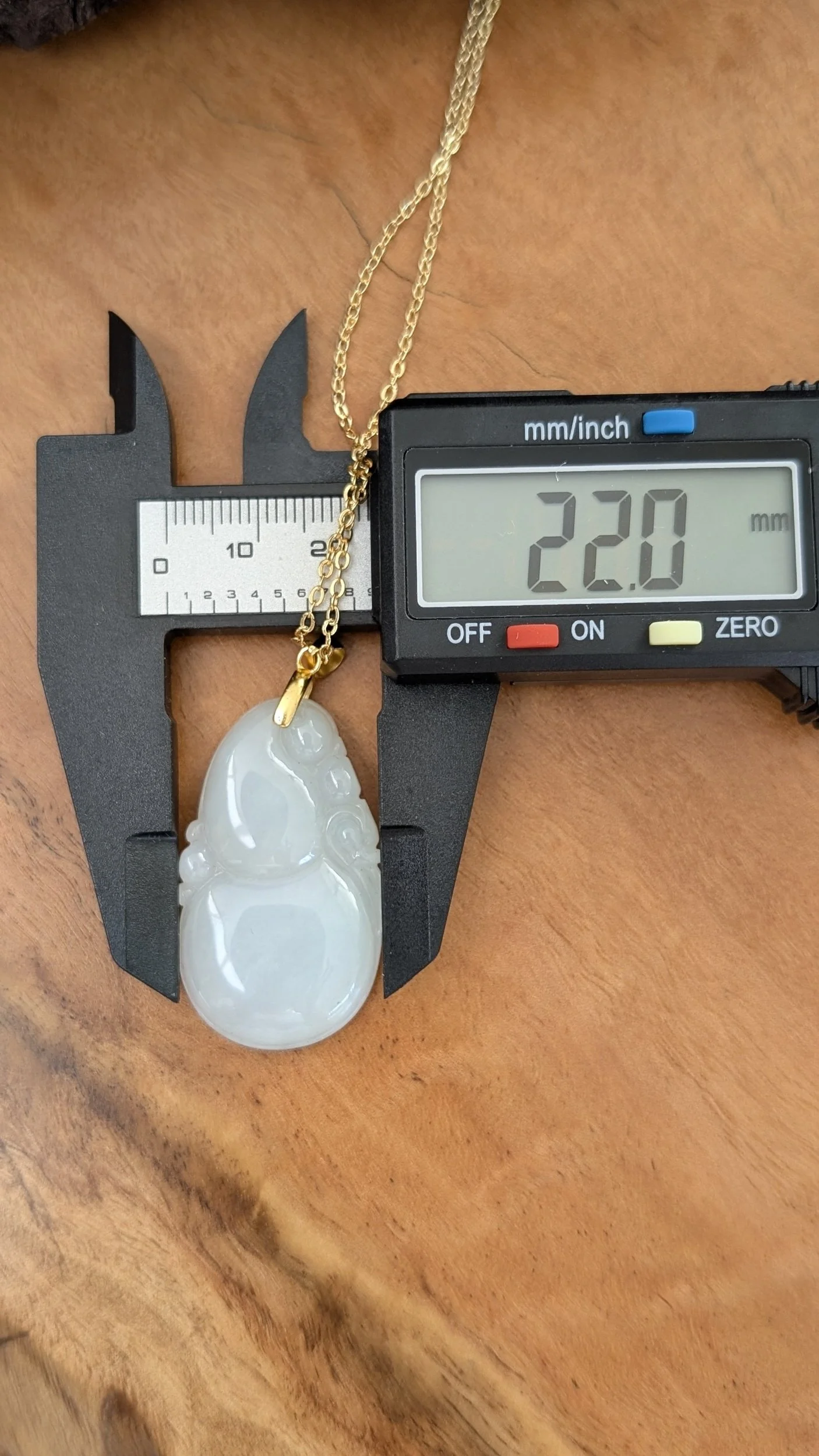 Genuine Grade A Burmese Jadeite Hulu (Gourd) Pendant