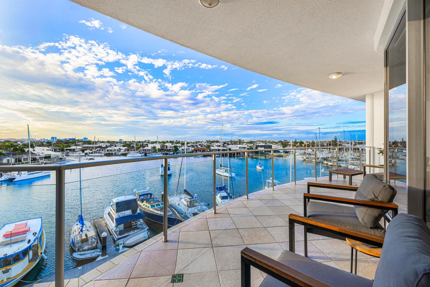 403/13 Nicklin Way, Minyama