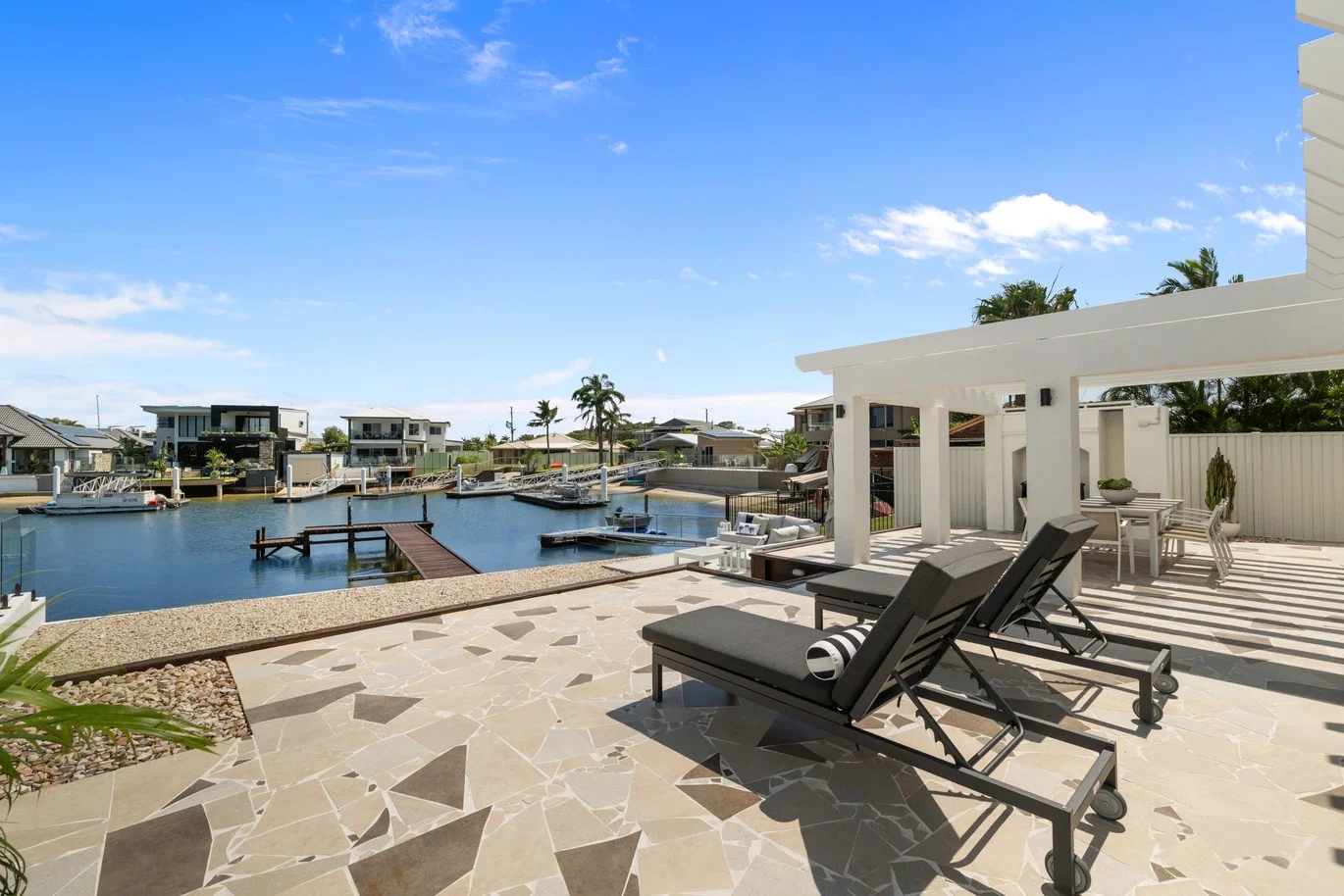 9 Awinya Court, Minyama