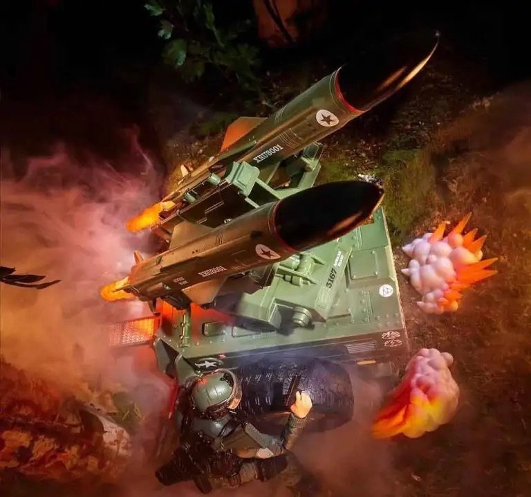 GI-Joe-Classified-Mobile-Missile-System-11.jpeg