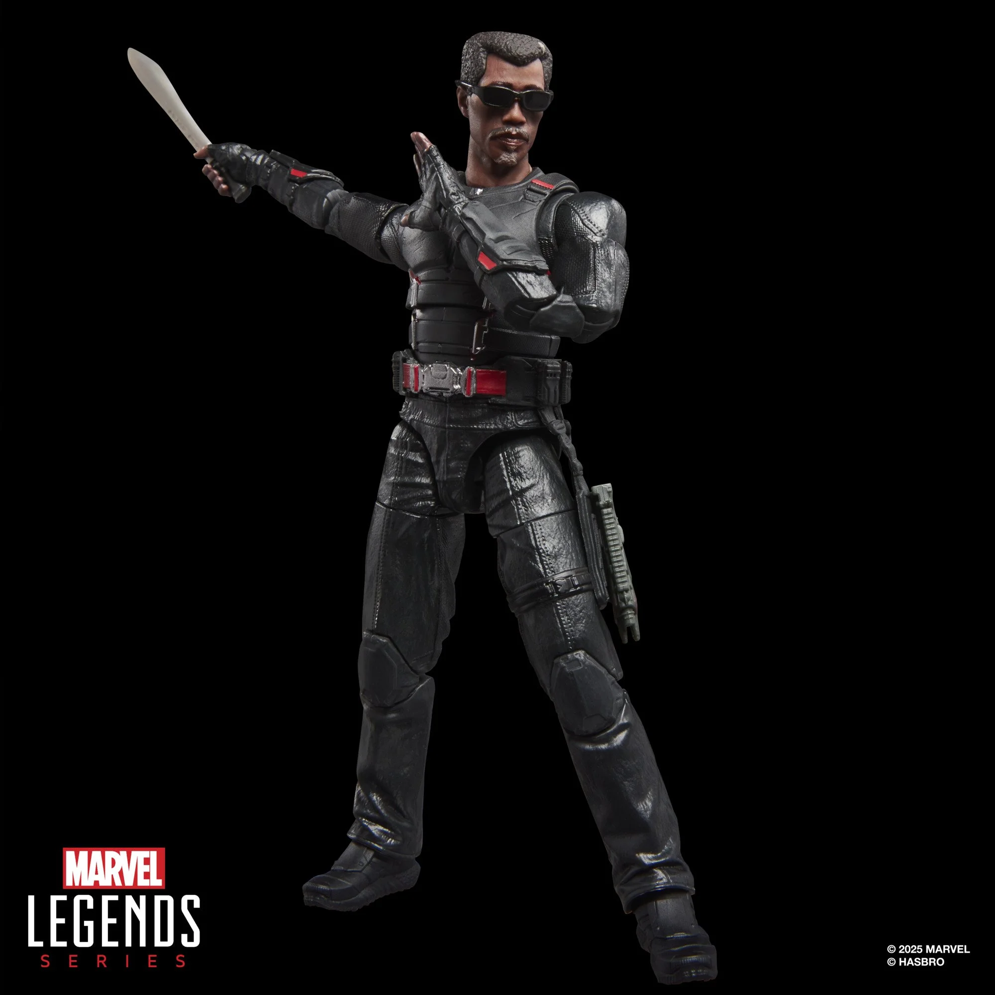 MARVEL-LEGENDS-SERIES-MARVELS-BLADE-4.jpg