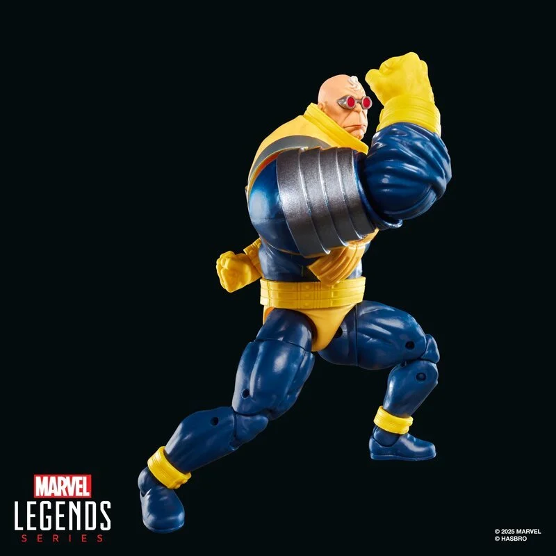 Strong-Guy-08__scaled_800.jpg