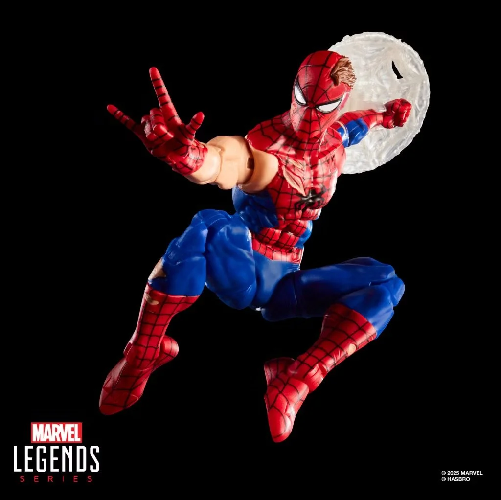 MARVEL-LEGENDS-SERIES-MAGIC-THE-GATHERING-BATTLE-DAMAGED-SPIDER-MAN-1.jpeg