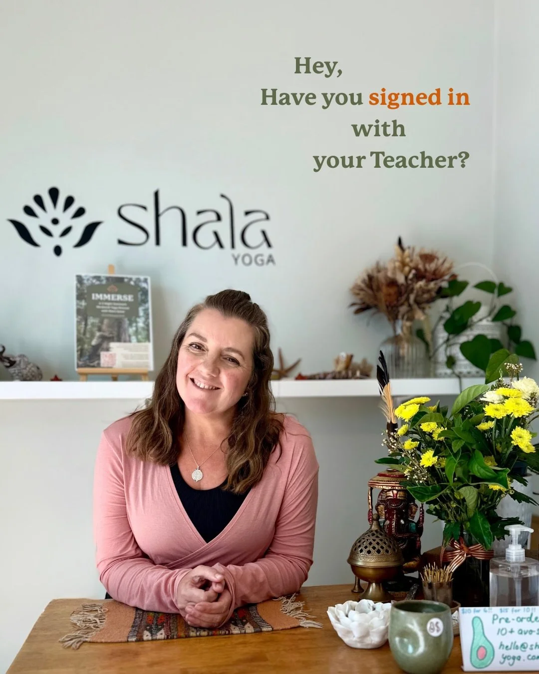 🧘🤸&zwj;♀️We know when you arrive to Shala, all you wanna do is get in, grab your favourite spot and settle in for the practice. But have you been checked in???

We have new teachers and new students so please always make sure you sign in with your 