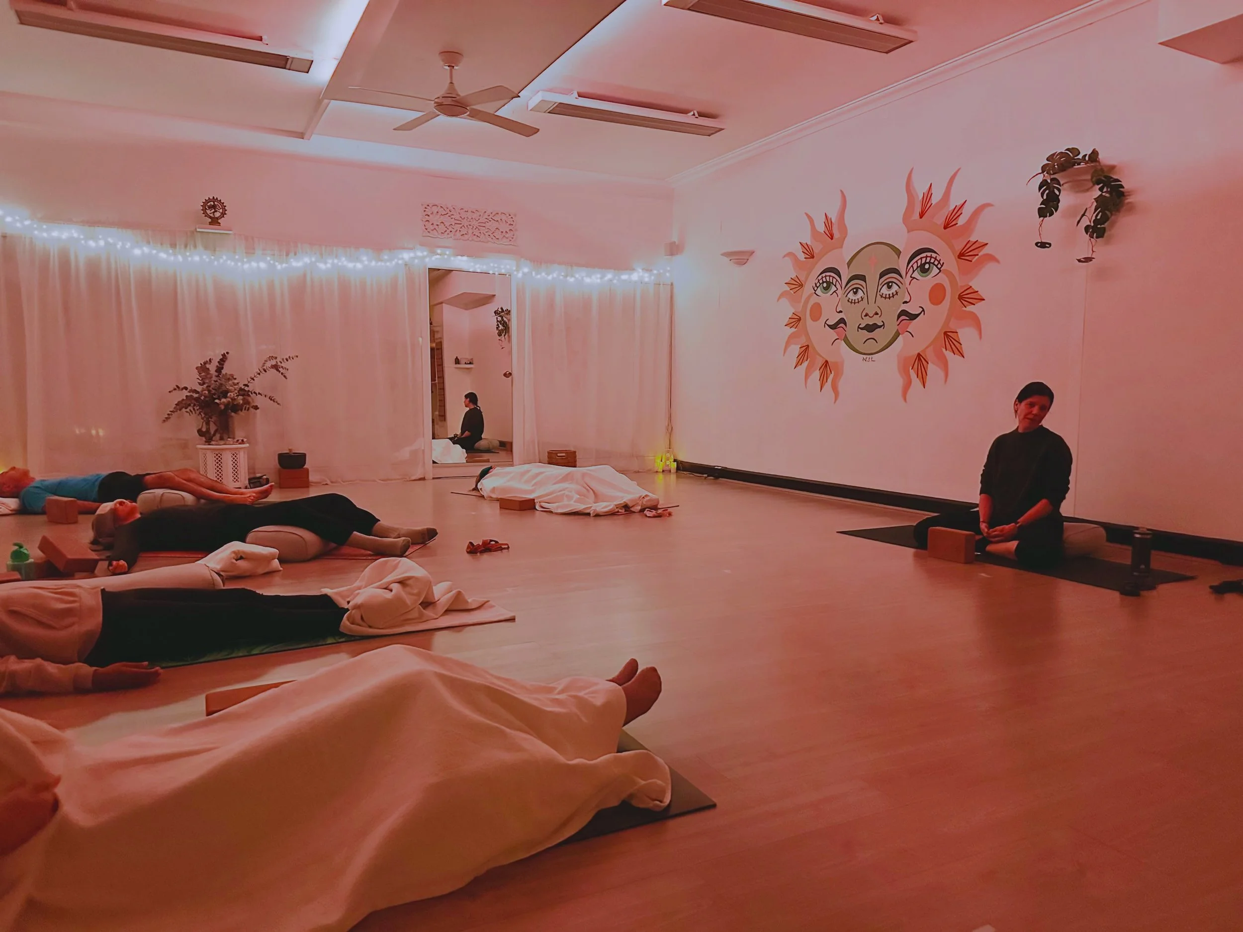🌈✨Tonight is the final class in our 6 week Yin &amp; The Chakras series!

Join Gyani at 7pm as we complete our journey through the chakras by exploring the 💜 Third Eye Chakra (Ajna).

The Third Eye Chakra is the centre of intuition, inner wisdom, i