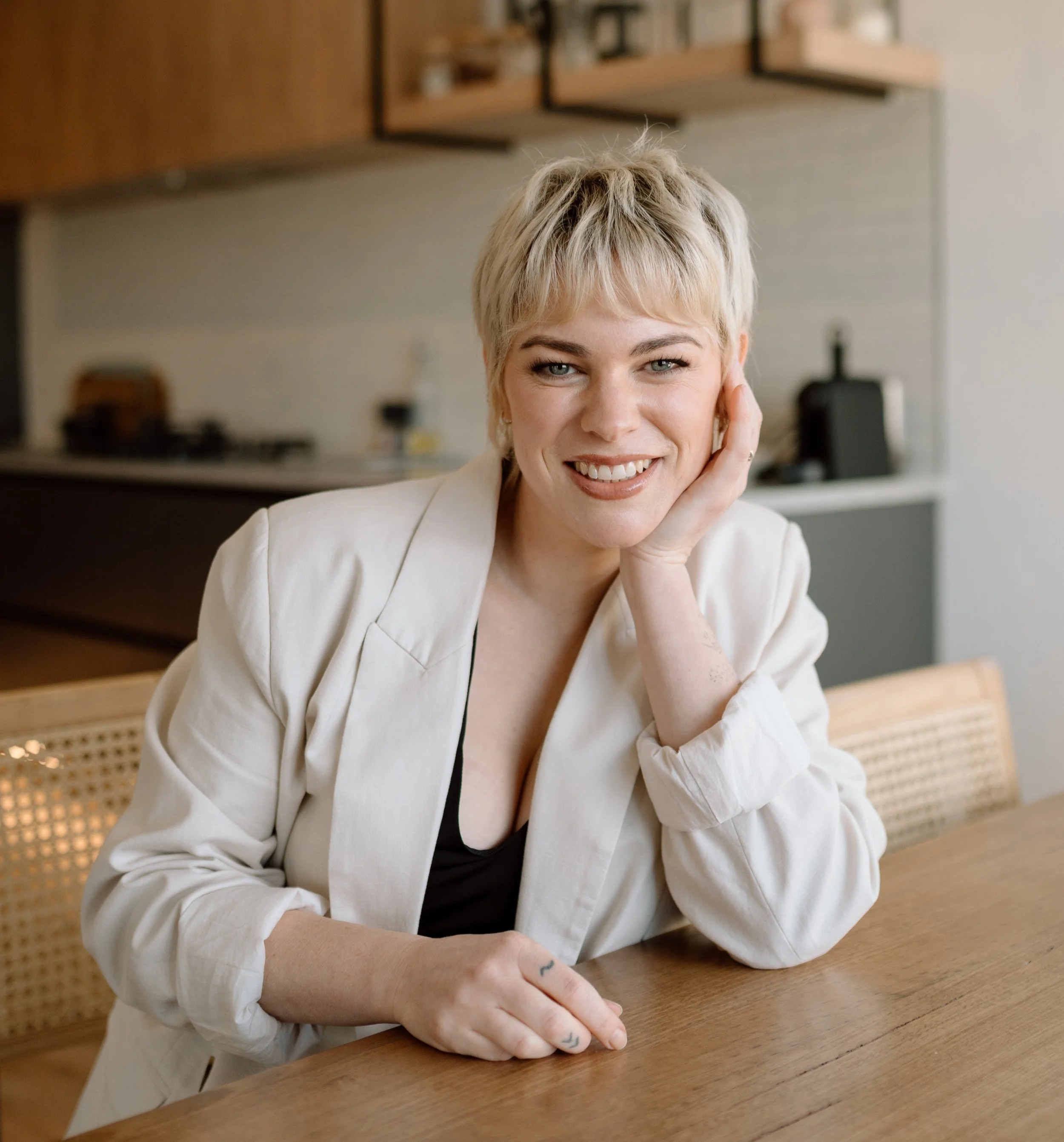 Wanaka hair and makeup business shoot professional hair and makeup professional makeup ideas makeup inspo New Zealand makeup artist hair stylist special events and photo shoots natural makeup short hair ideas blonde hair