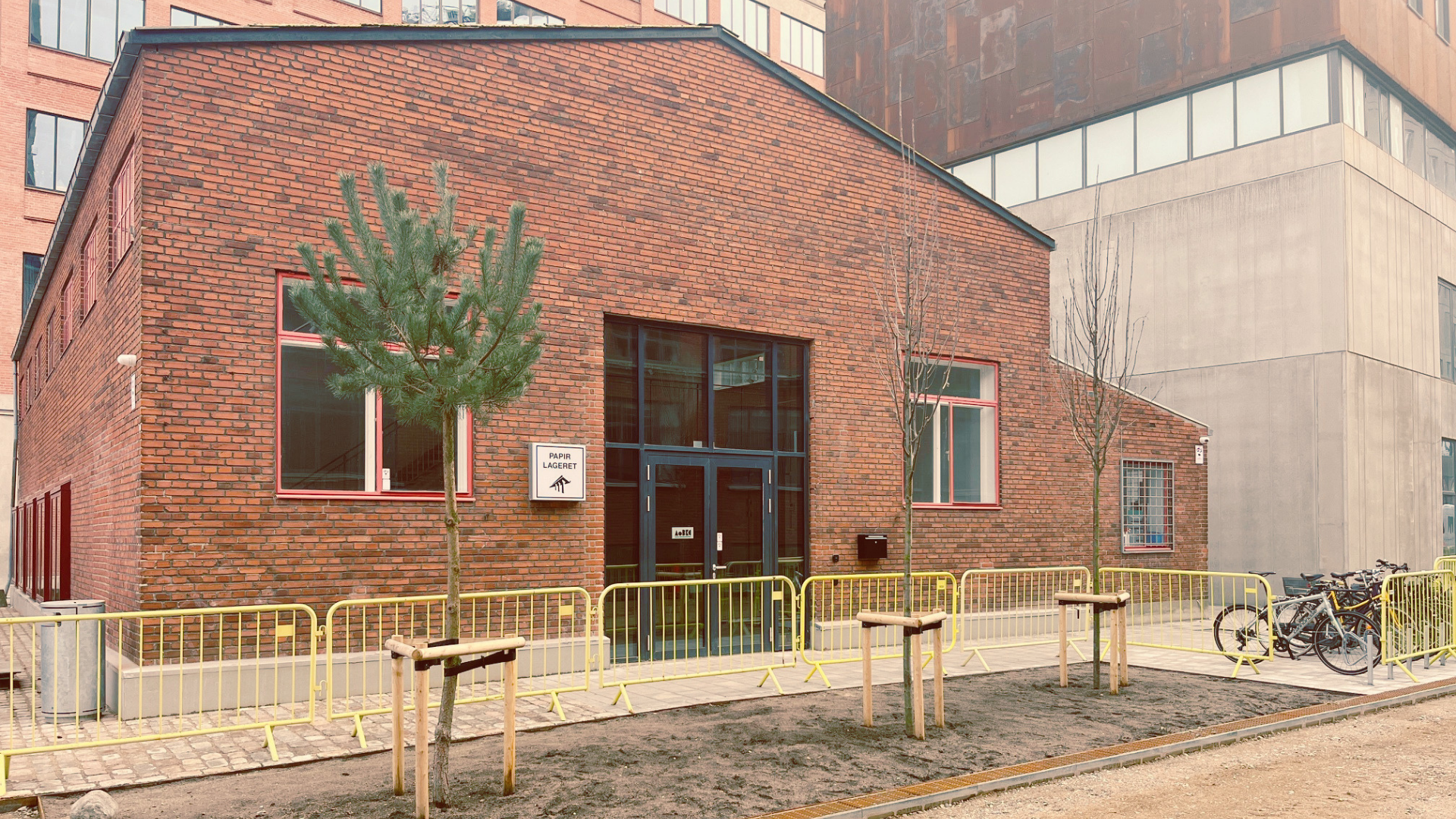 EFTERMIDDAGSBRIEFING: Briefing med rundvisning hos Aarhus Billedkunstcenter 