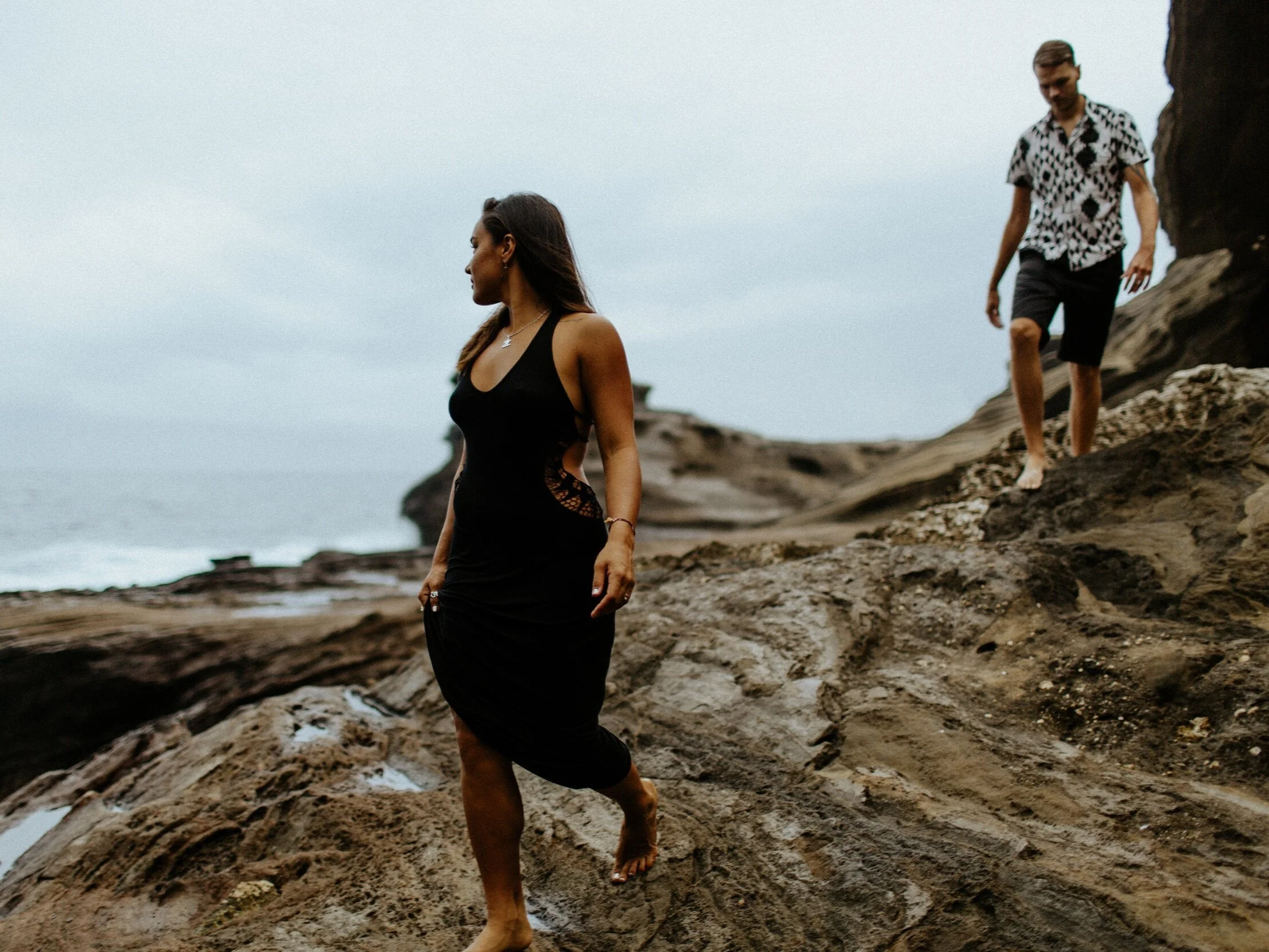 Lanai Lookout Couples Session - Oahu Hawaii Wedding Photographer