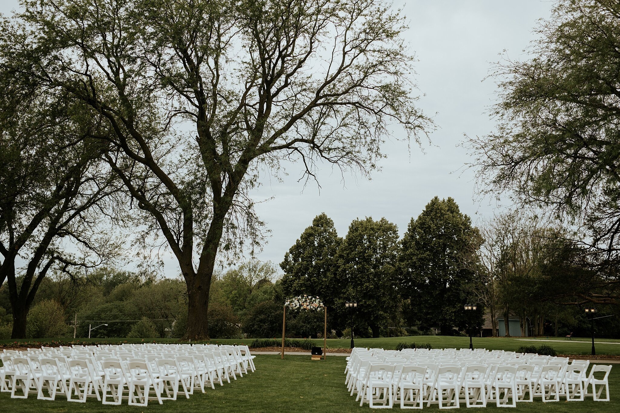 Romantic Fall Wedding at the Omar Events Center - Omaha Nebraska Wedding by Trin Jensen Photography_0054.jpg