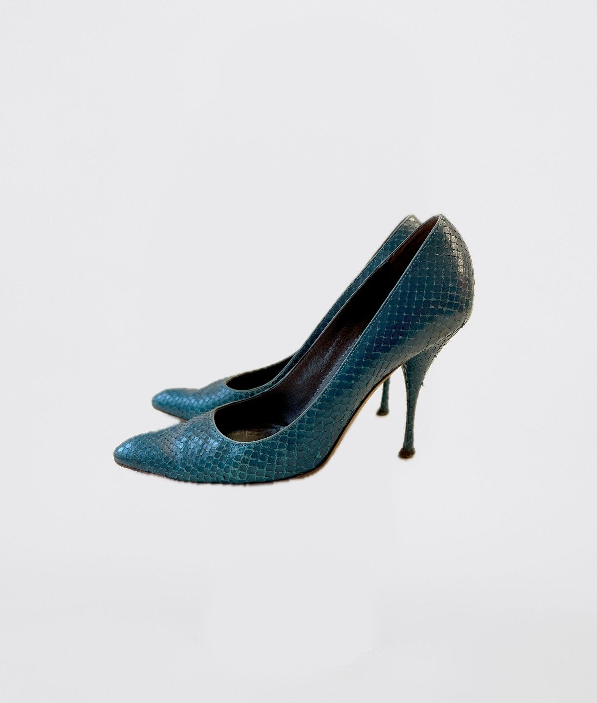 YVES SAINT LAURENT PUMPS