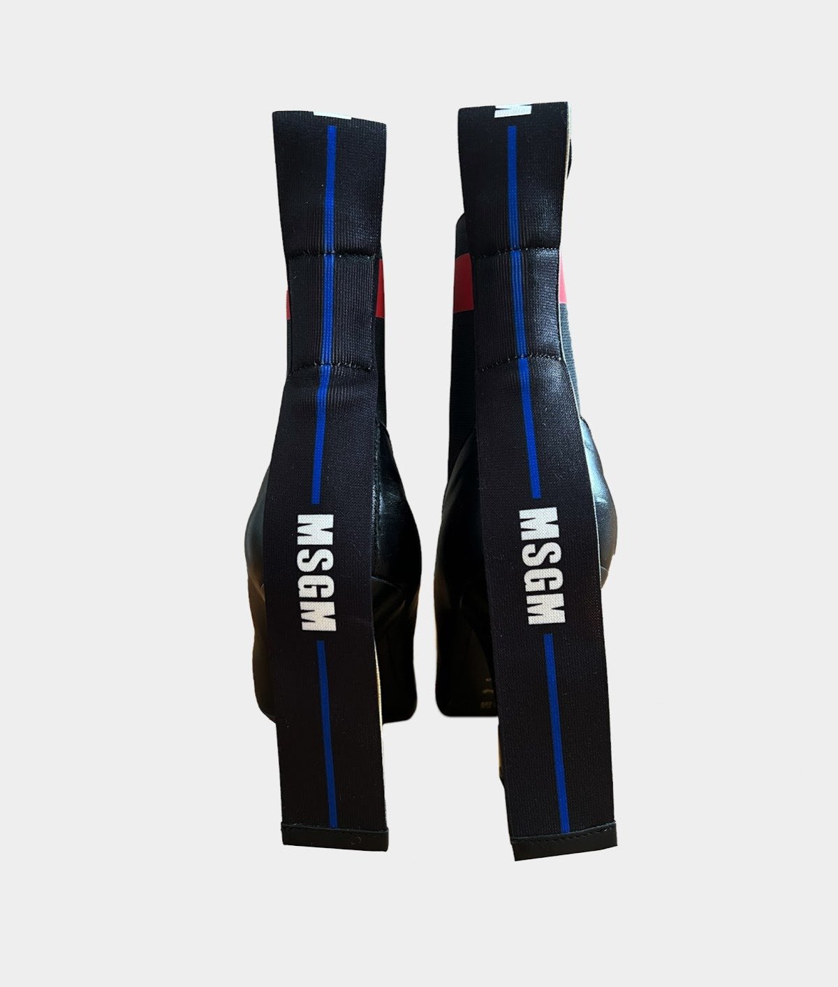 MSGN Shoes
