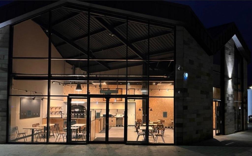 WhatsApp Image 2023-03-27 at 13.11.48 (14).jpeg