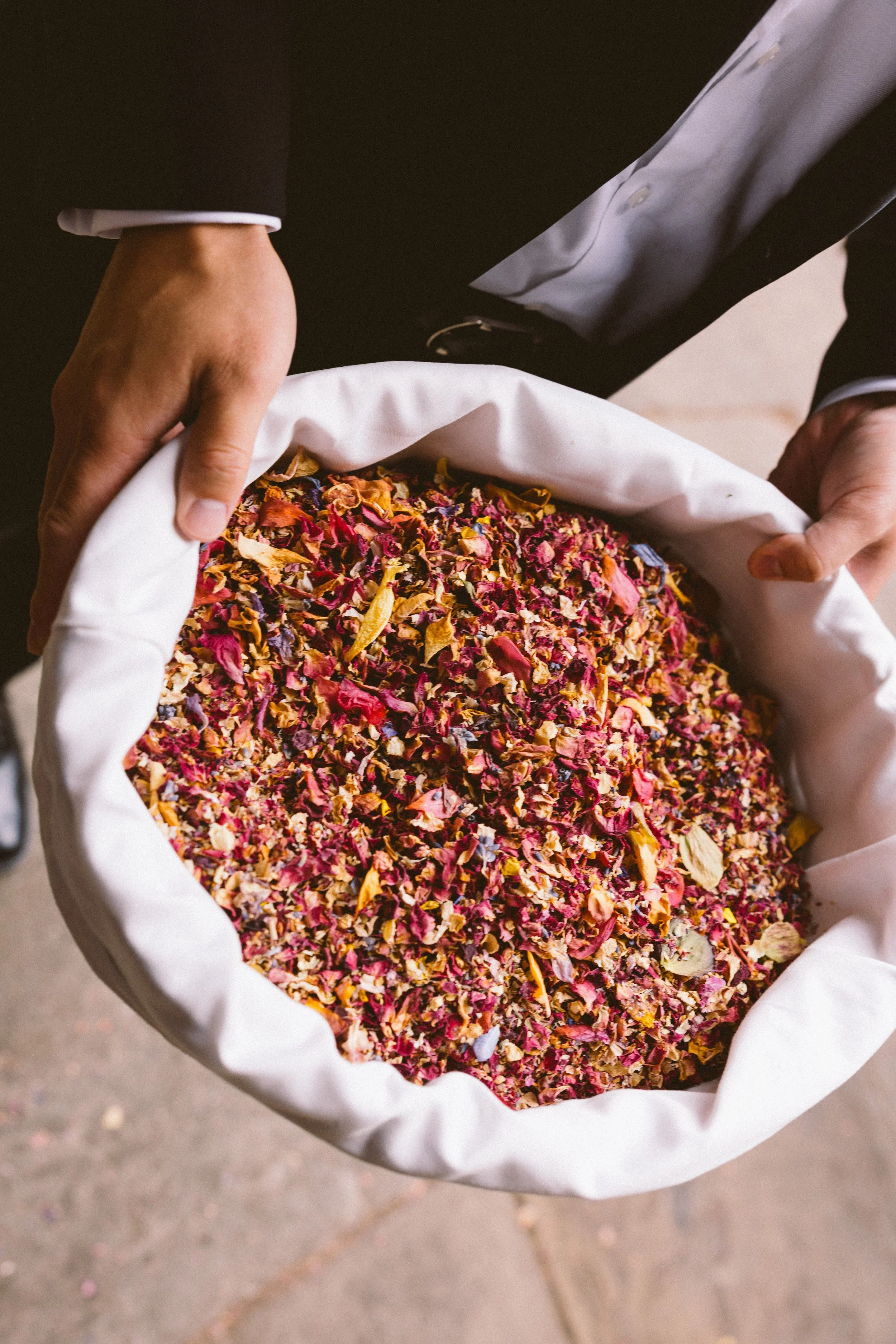 Emily & Josh-Confetti-21.jpg