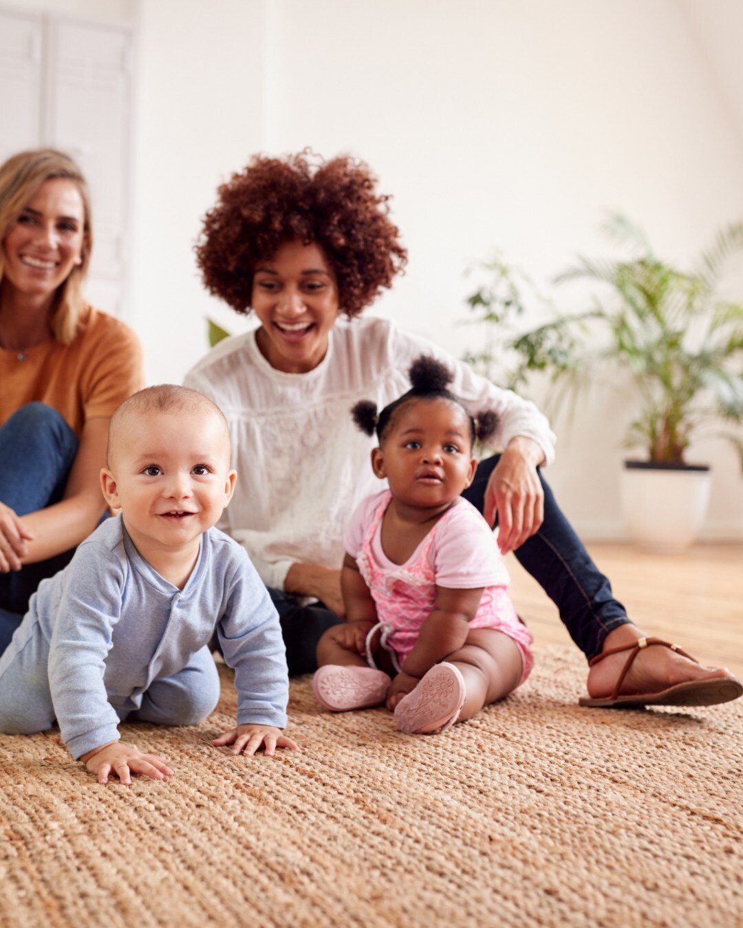 Finding Community Postpartum 🌟💕

Welcoming a new baby into your life is a transformative experience, but it can also be overwhelming. Building a supportive community can make a world of difference as you navigate the joys and challenges of postpart