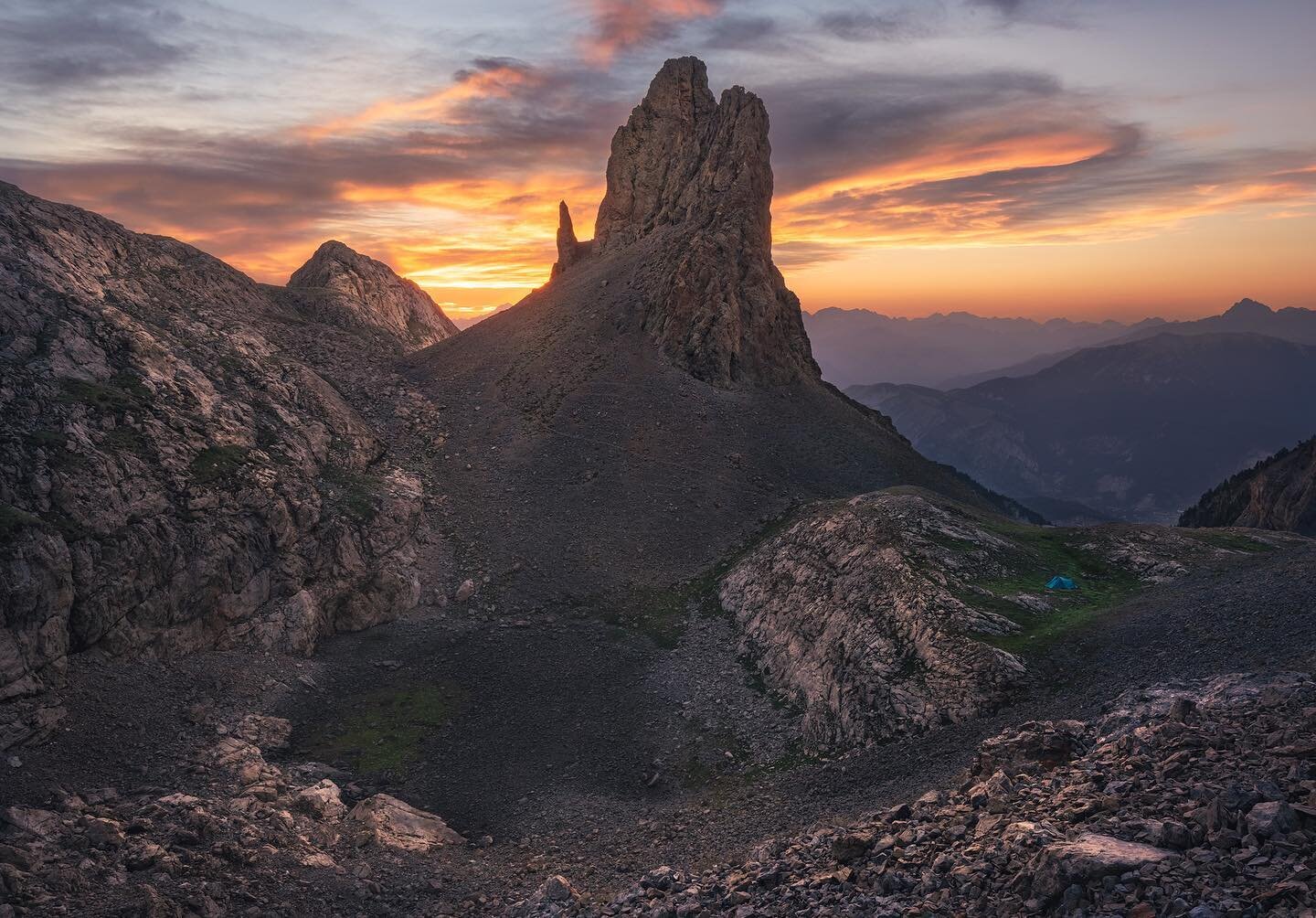 Un atardecer de esos que solo se dan de vez en cuando con una luz espectacular&hellip;
@ @guetesii 
#landscape #landscapephotography #landscapelovers #landscapephoto #landscapelover #landscpae_lovers #landscapecaptures #landscapephotographer #landsca