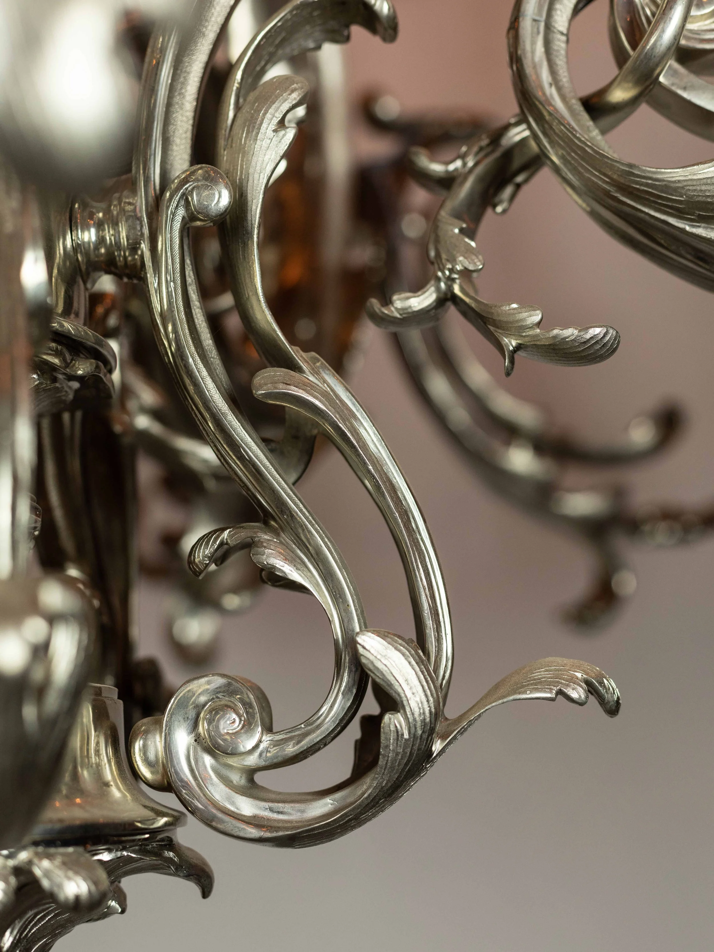 Important Louis XV Chandelier From Nancy 4.jpg