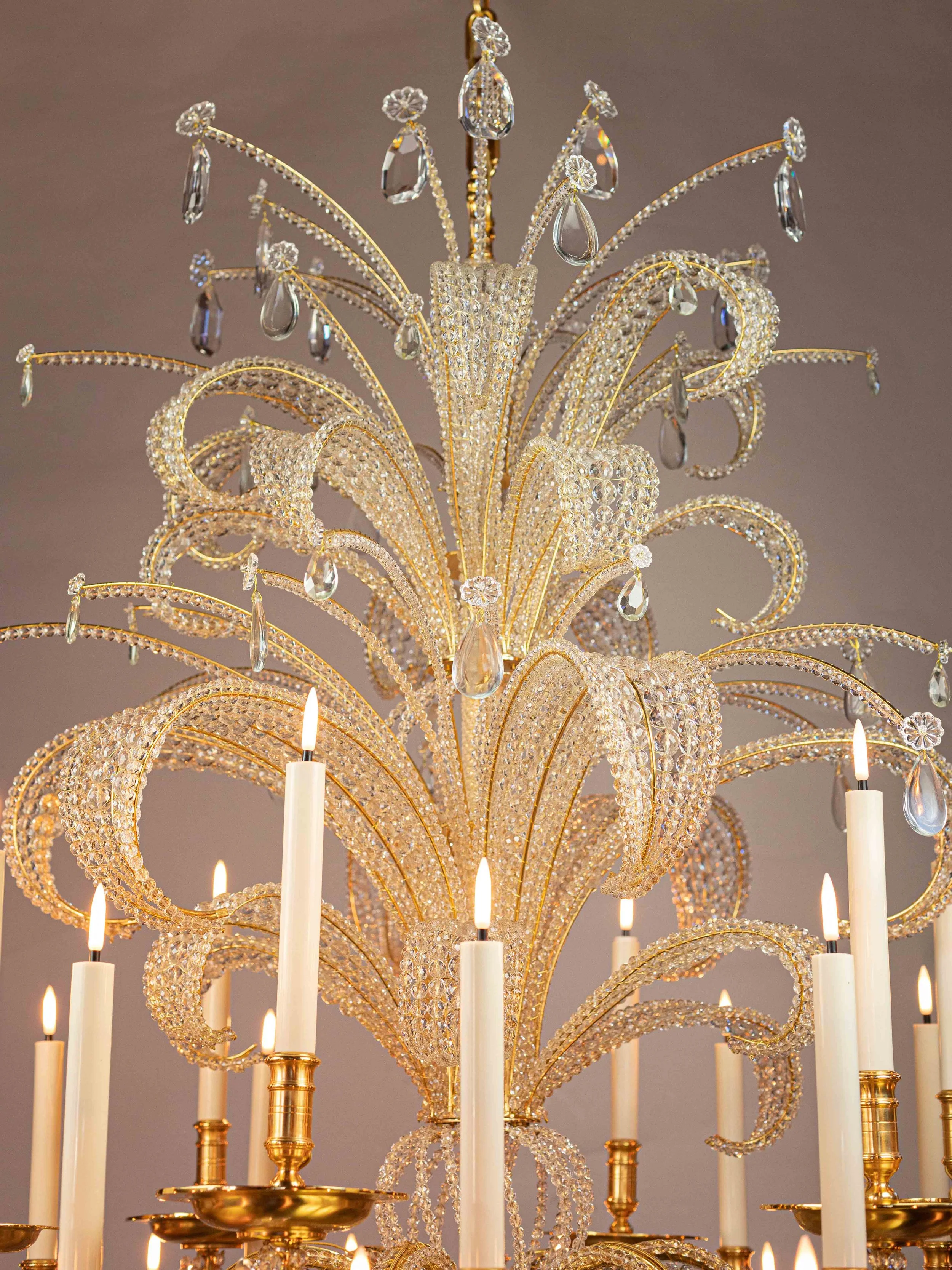 Feathers crystal Chandelier 1.jpg