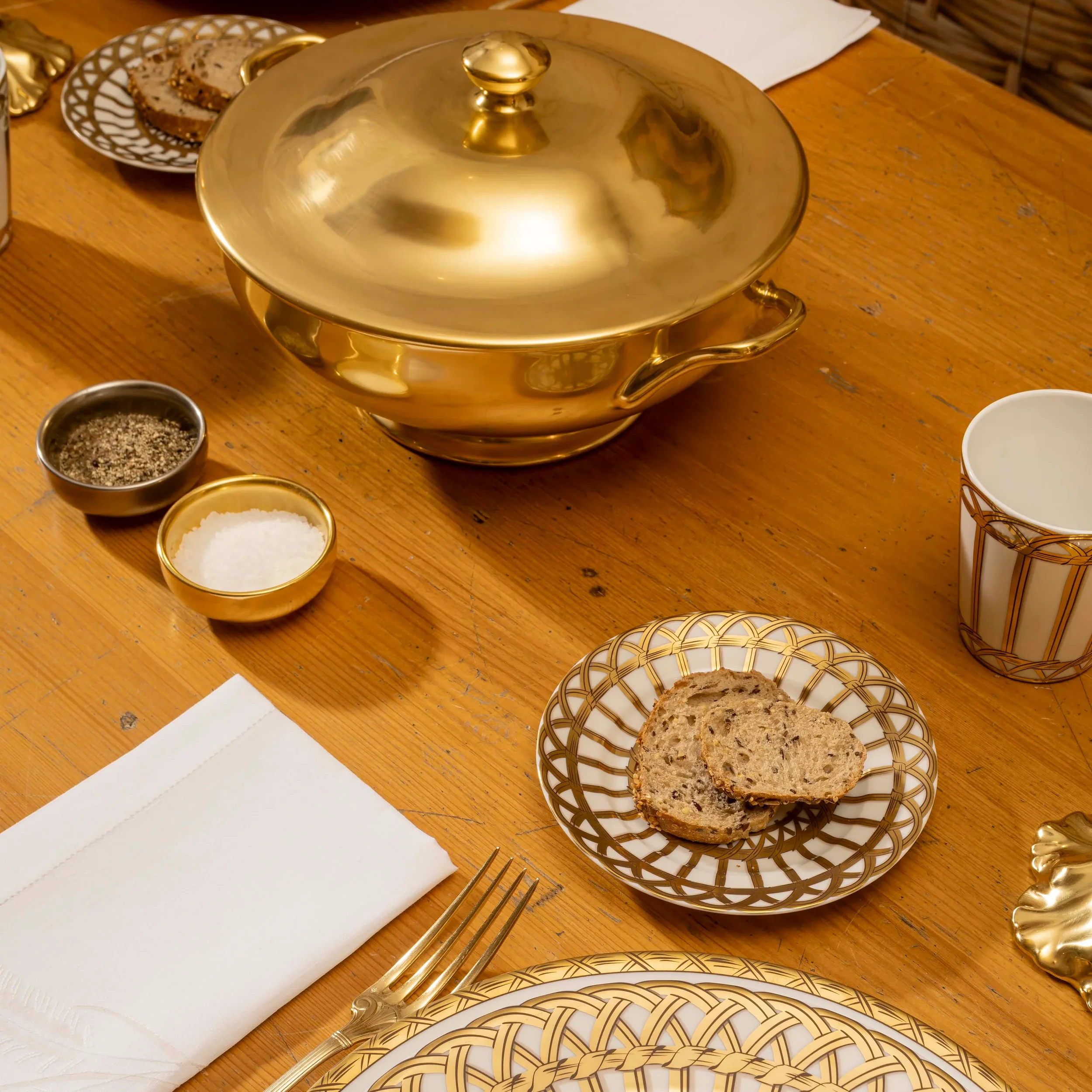 AOR-AP20 AOR-AP11 2.webp