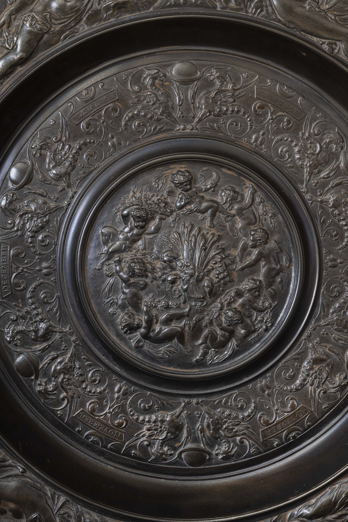 Set of 9 Neo-Renaissance Presentation Dishes 26.jpg