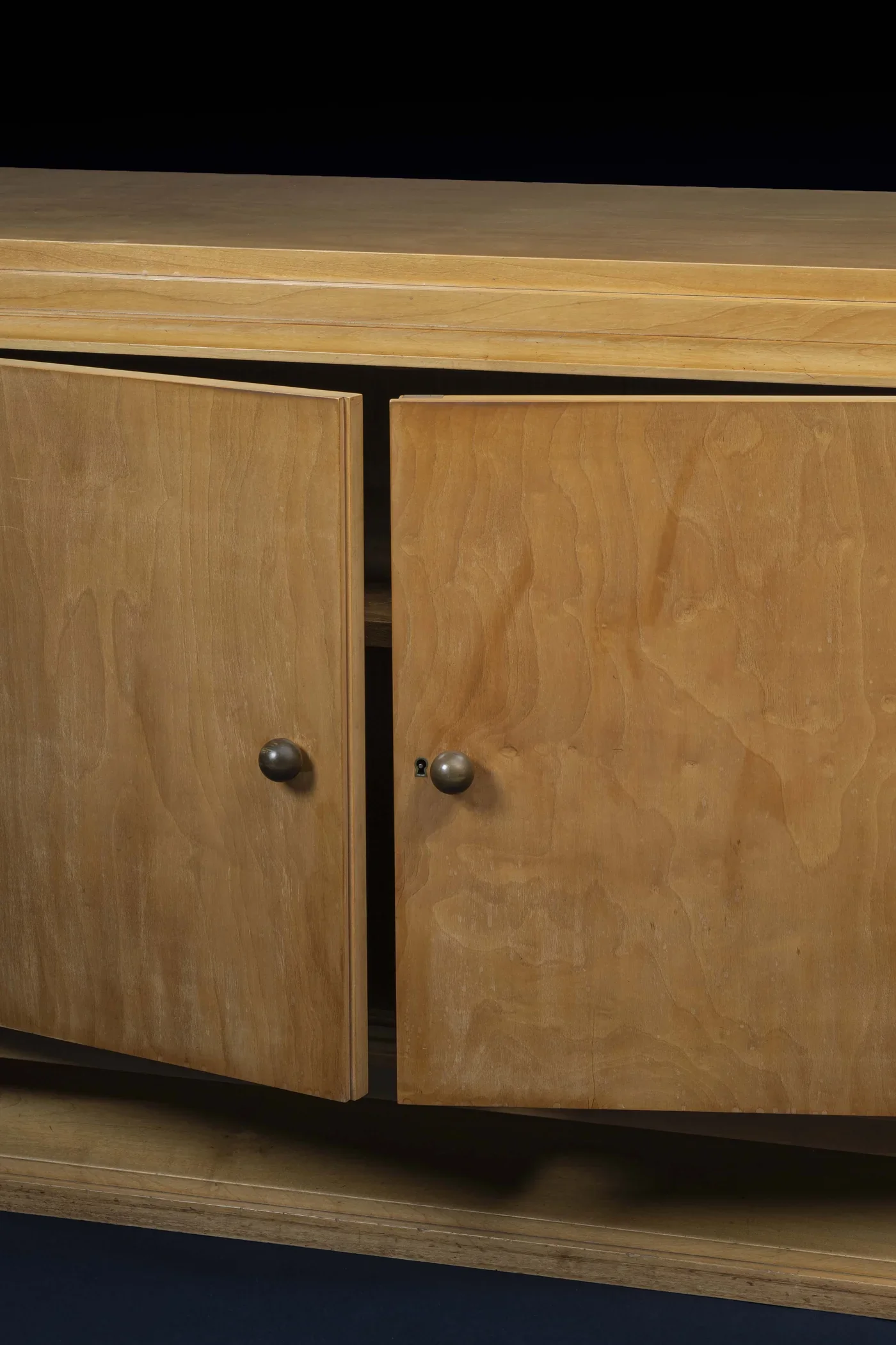 Maurice Dufrêne (1876-1955), Sideboard 5.webp