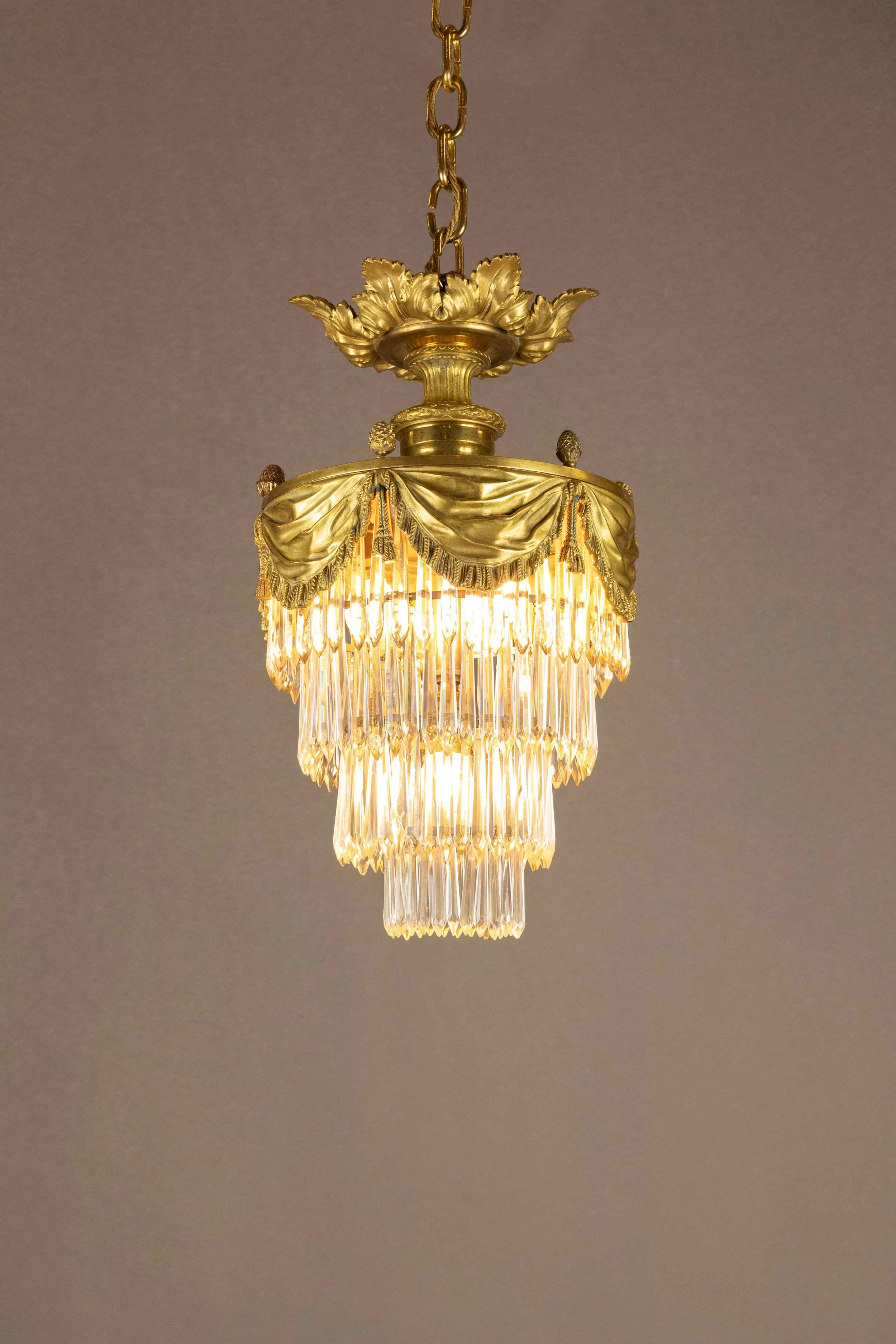 Neo-Classic Crystal Suspension .jpg