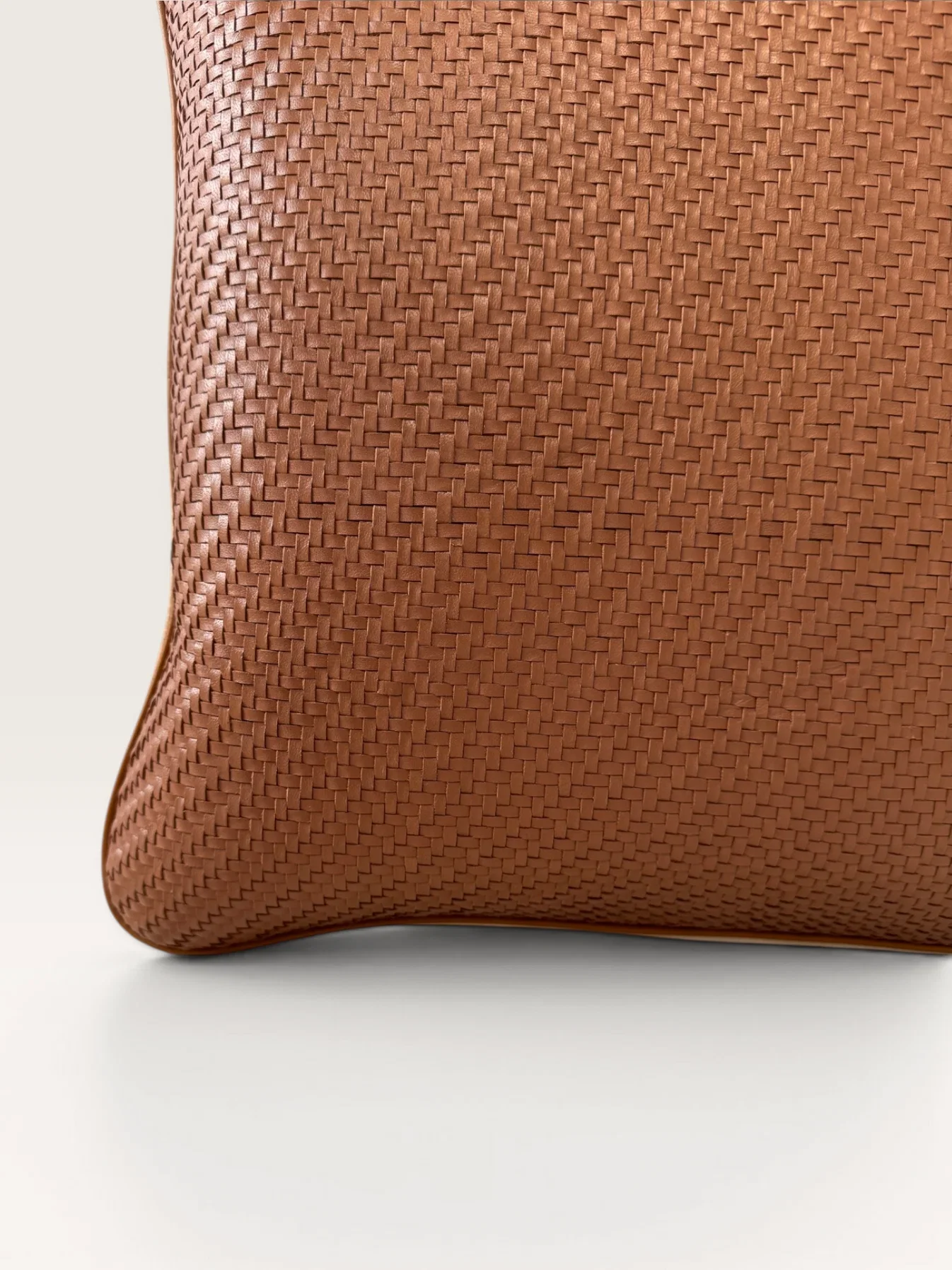The KS Group - Courtin - Cushion - Twill I Caramel 4.webp