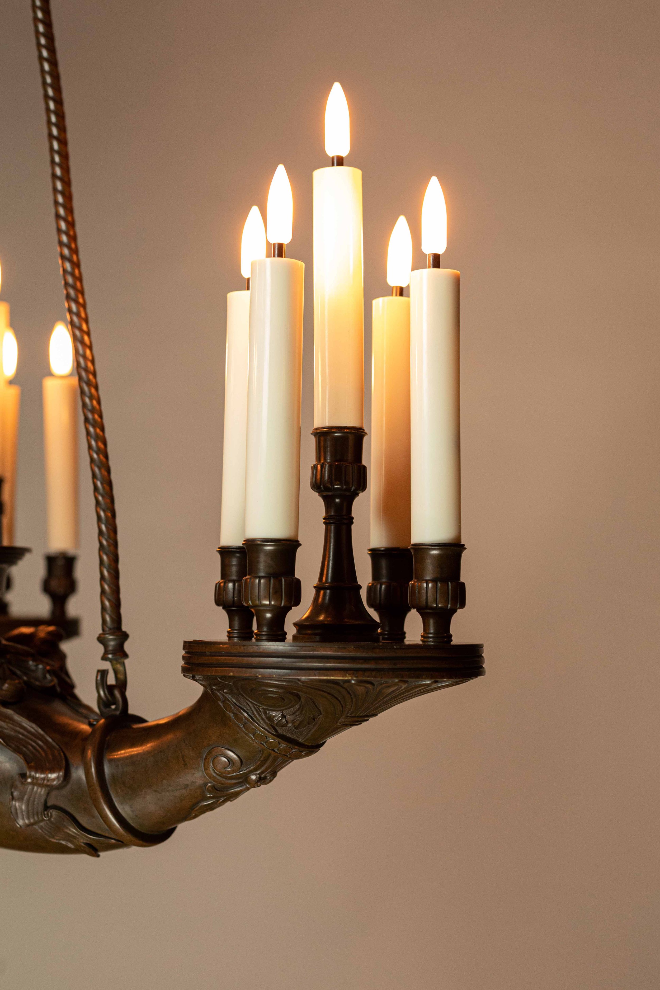 Unusual oil lamp 2.jpg