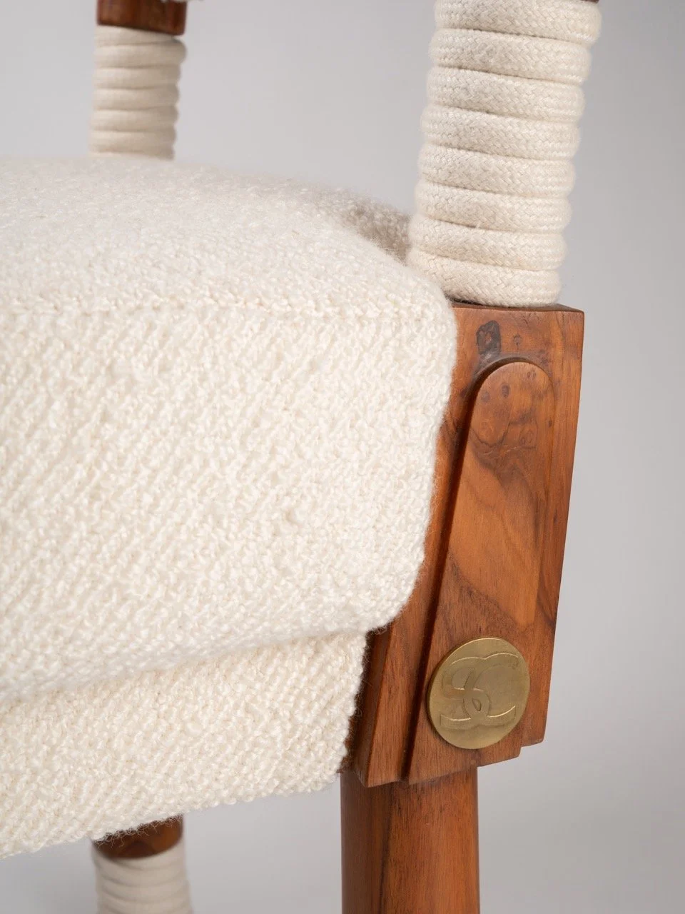 241118_COUTAS_inustudio-17 copie Large.jpeg