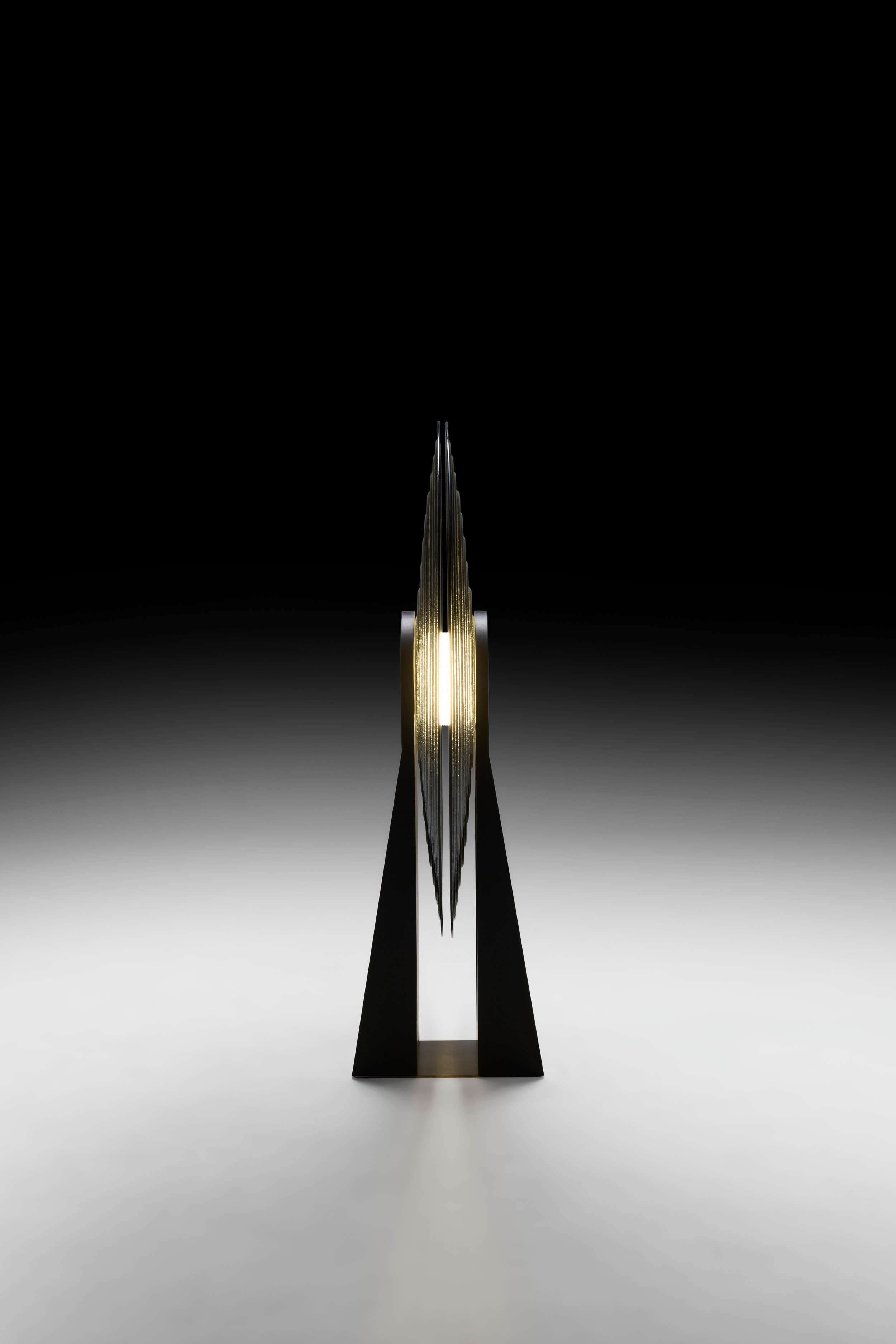 NEUTRA_Lente_lamp_design by Migliore+Servetto_ph Leo Torri_03.jpg