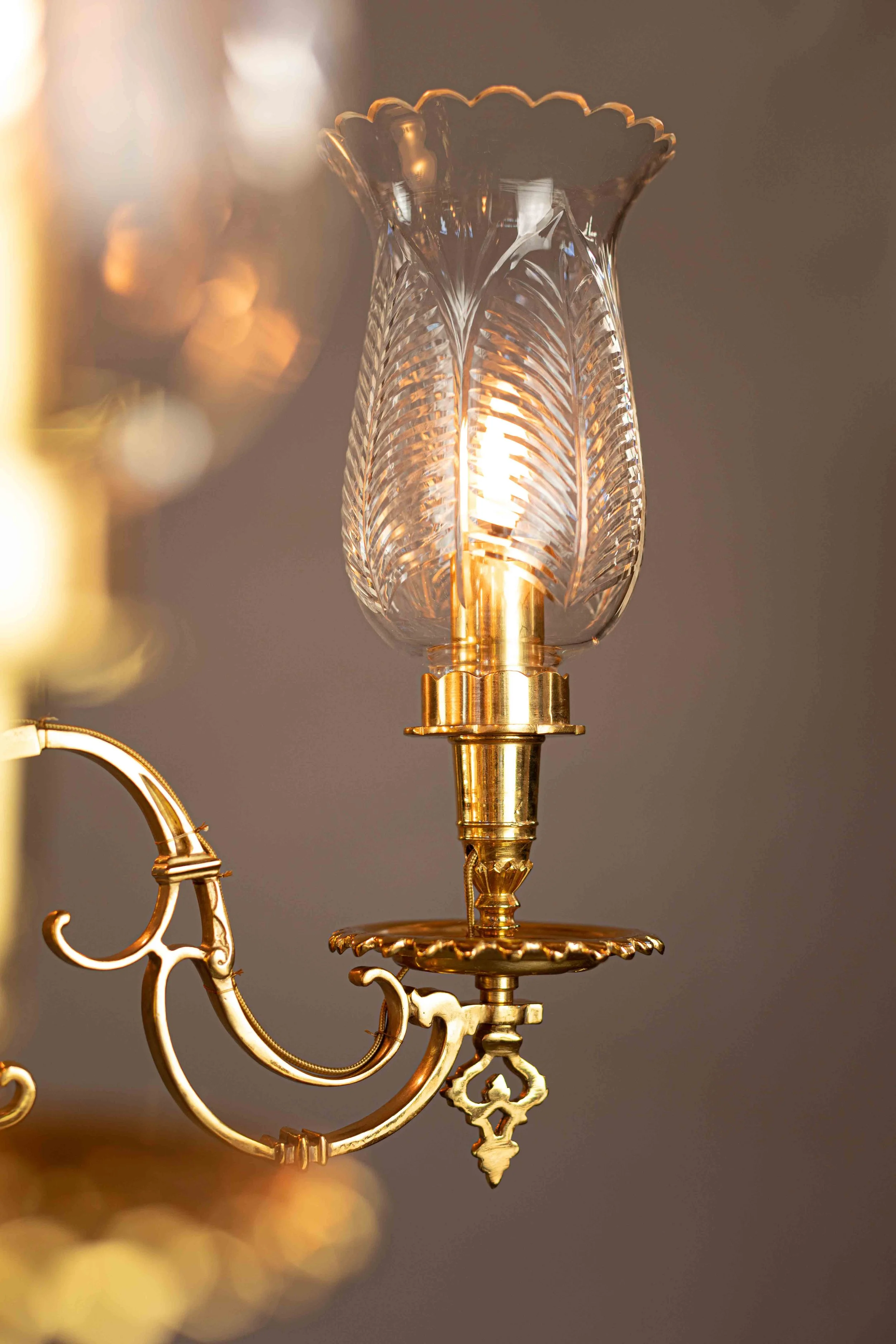 Neo orientalist chandelier 4.jpg