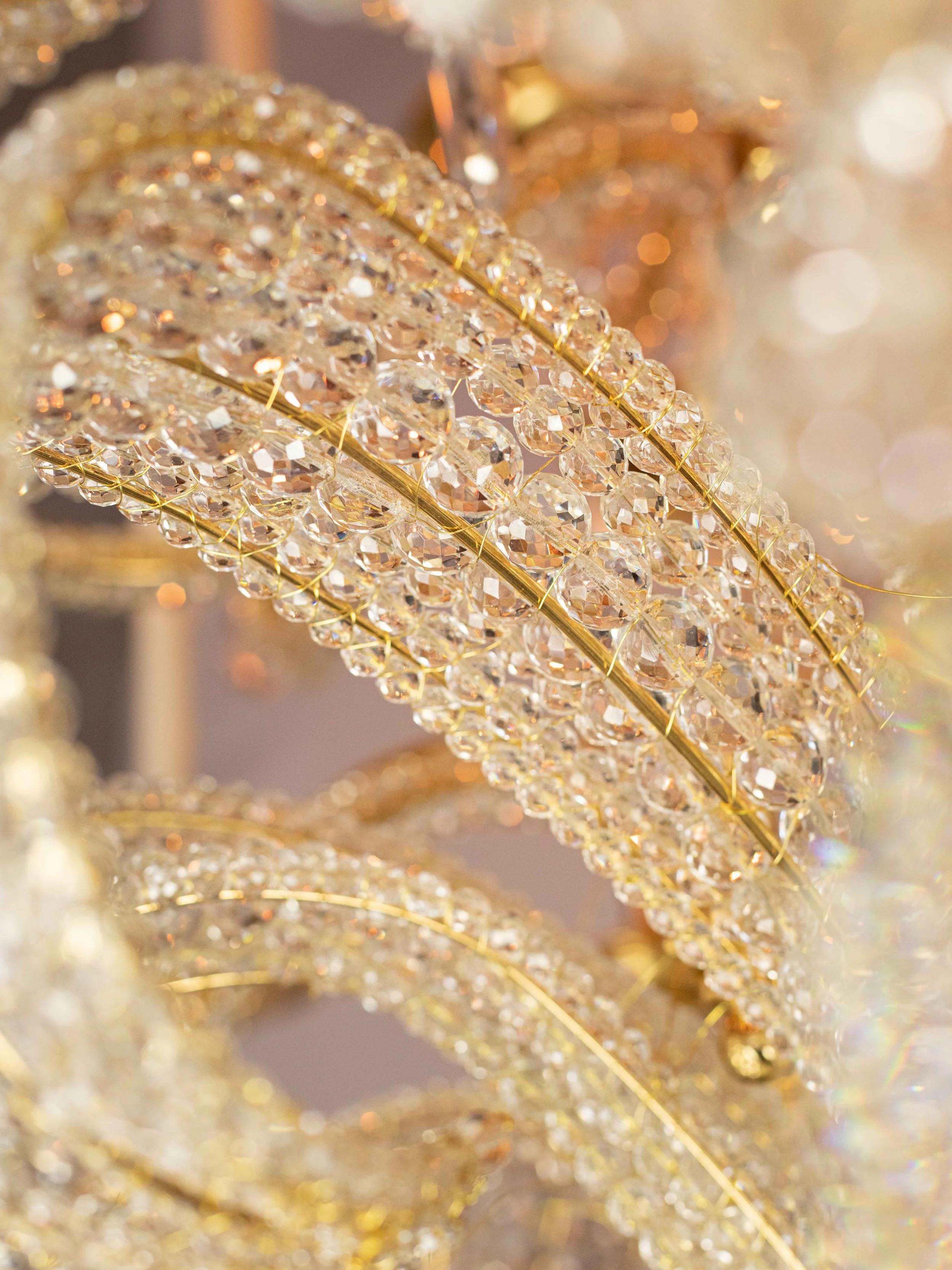 Feathers crystal Chandelier 4.jpg