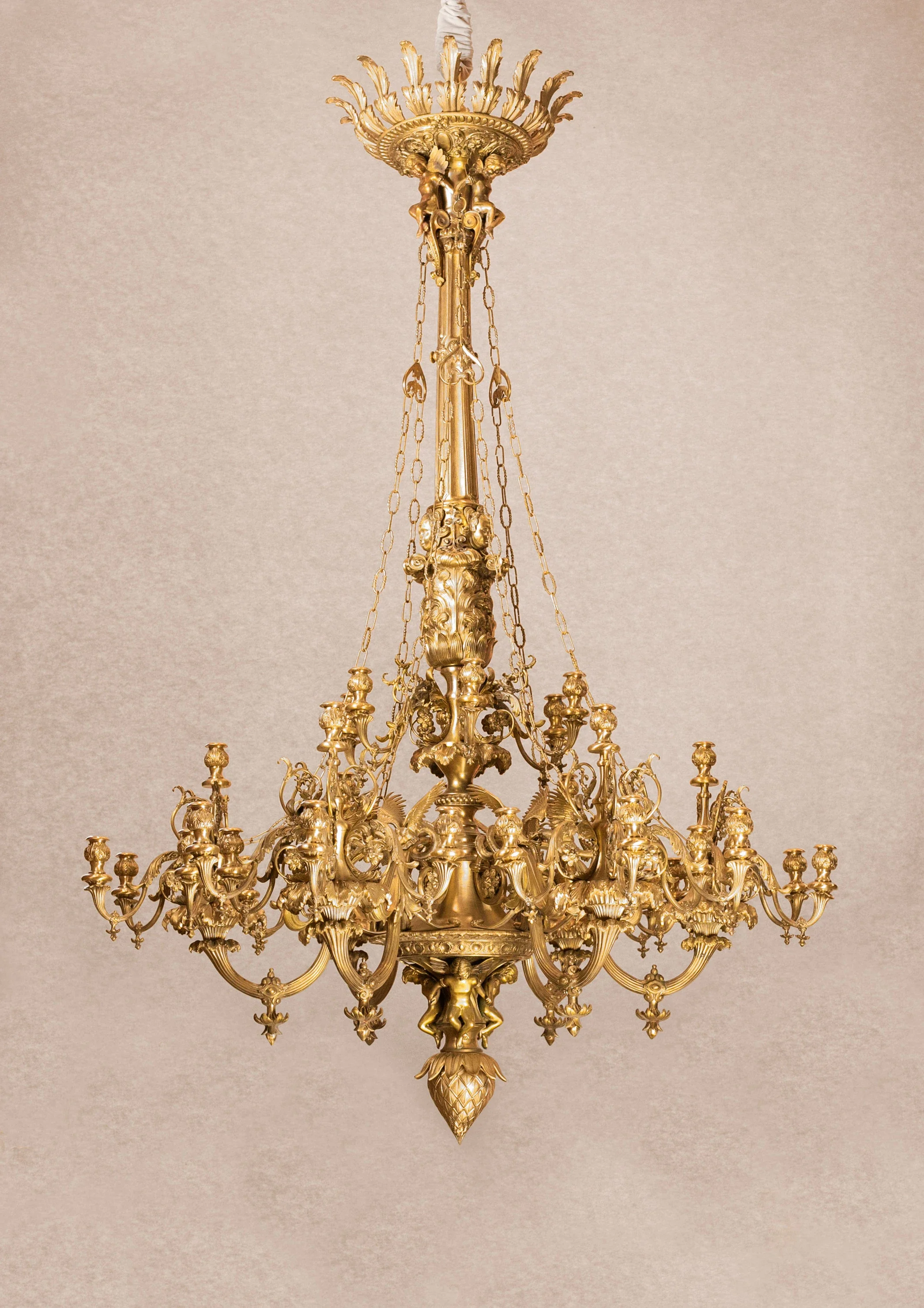 MATHIEU LUSTRERIE | Grand Chandelier by Felix Chopin