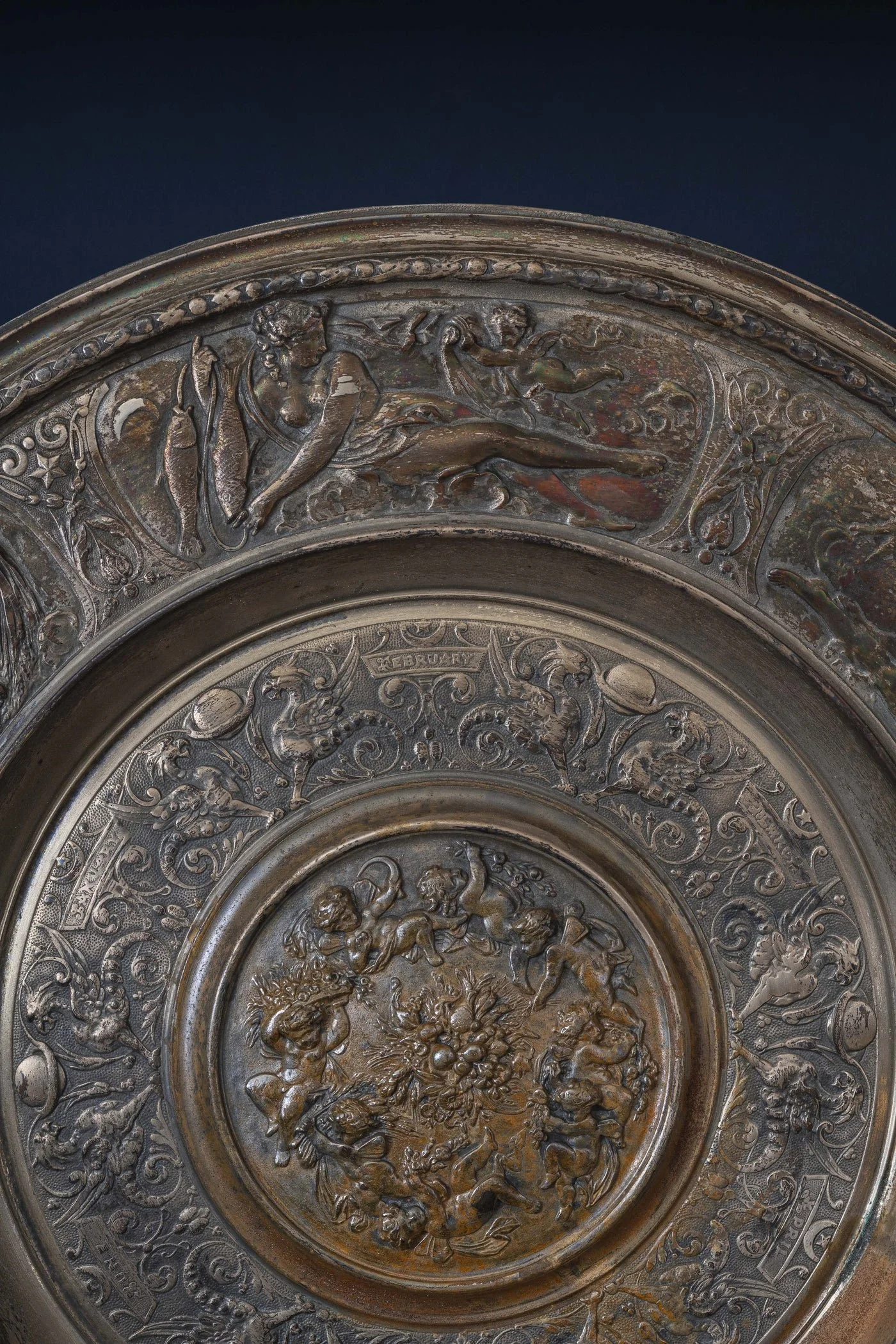 Set of 9 Neo-Renaissance Presentation Dishes 22.jpg