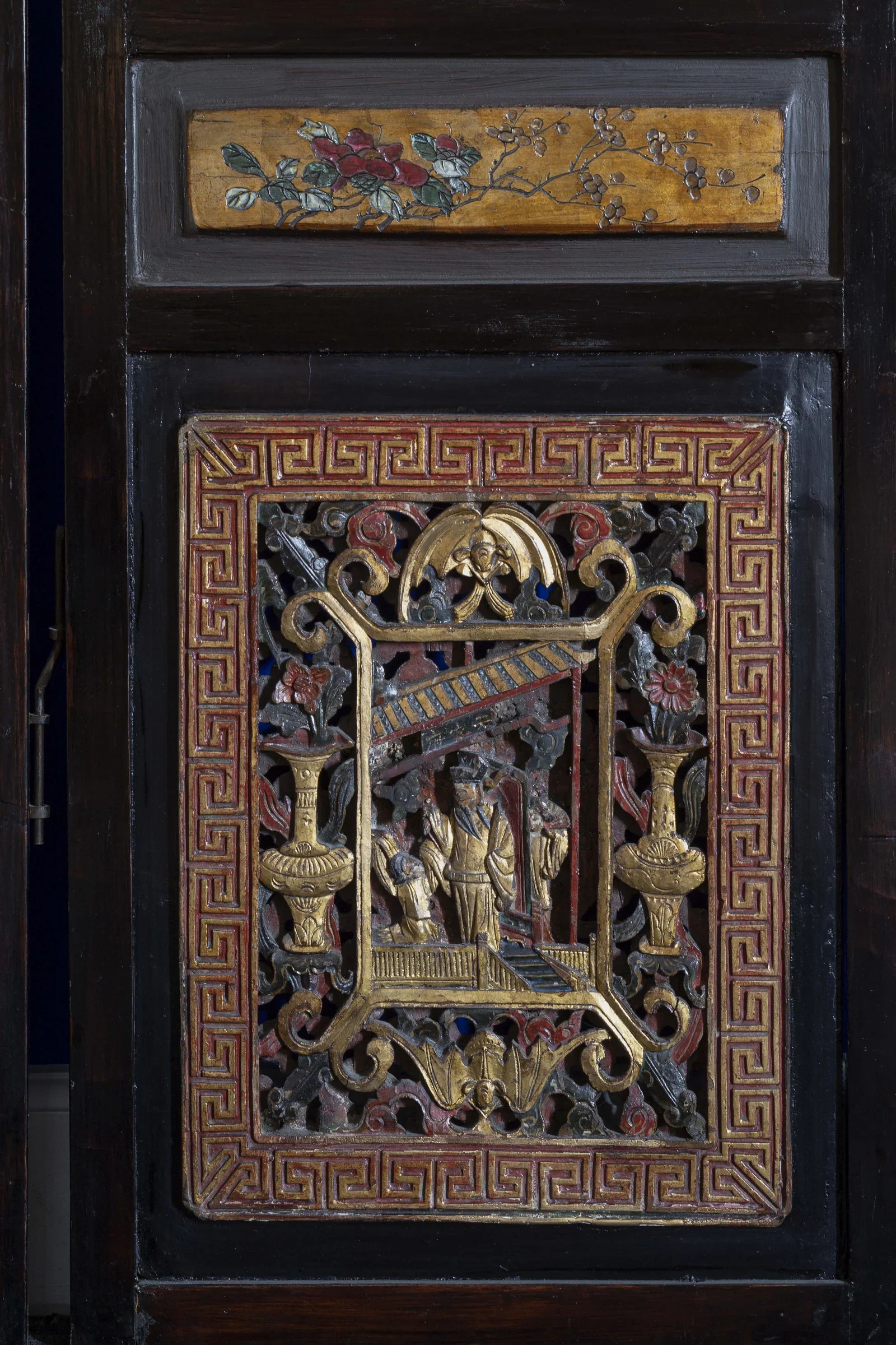 China, Qing Dynasty, Exceptional Twelve-Panel Coromandel Screen 15.webp