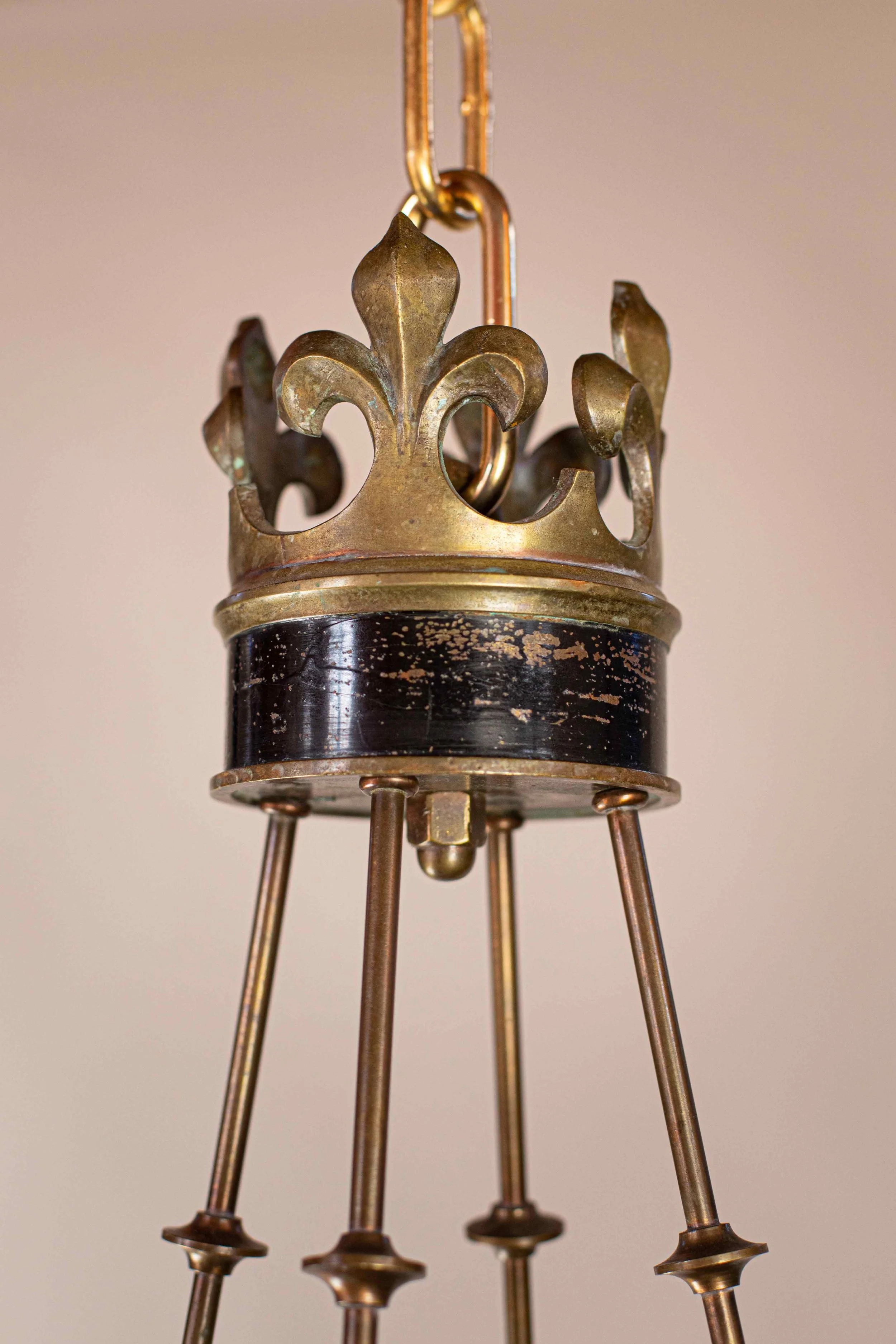 Neo-gothic pendant light 6.jpg