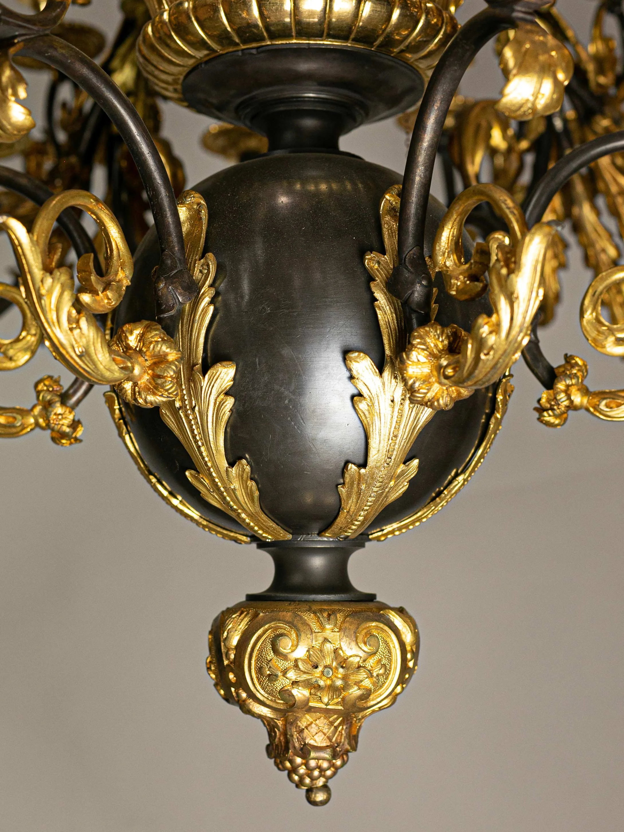 Monumental chandelier with double patina 7.jpg