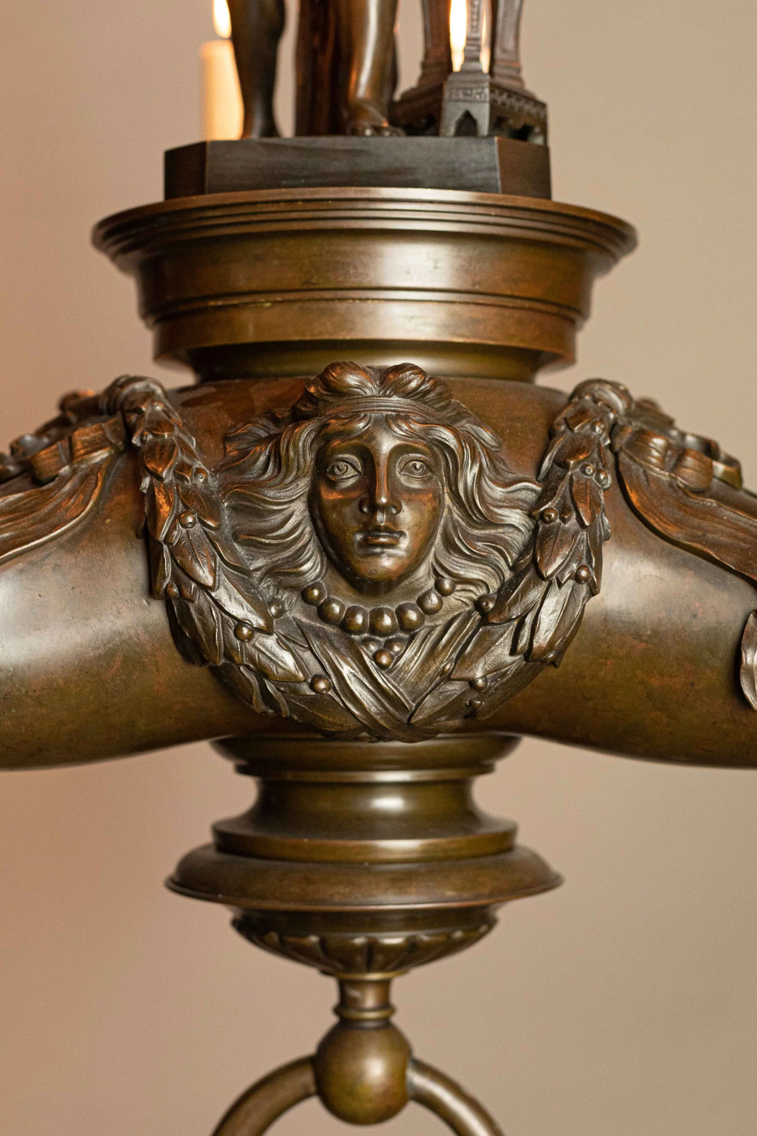 Unusual oil lamp 4.jpg