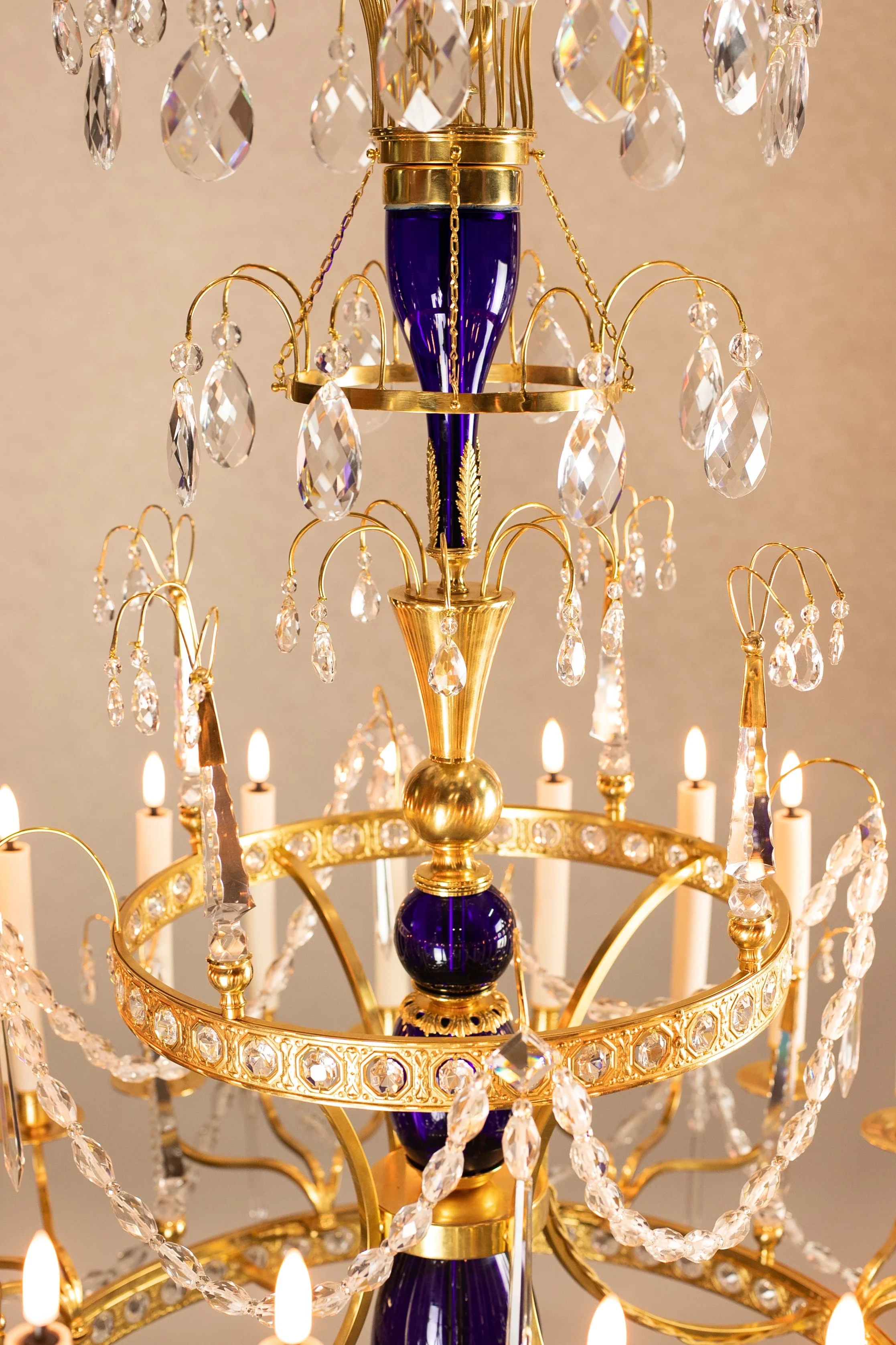 Blue-centred Russian Chandelier 6.webp