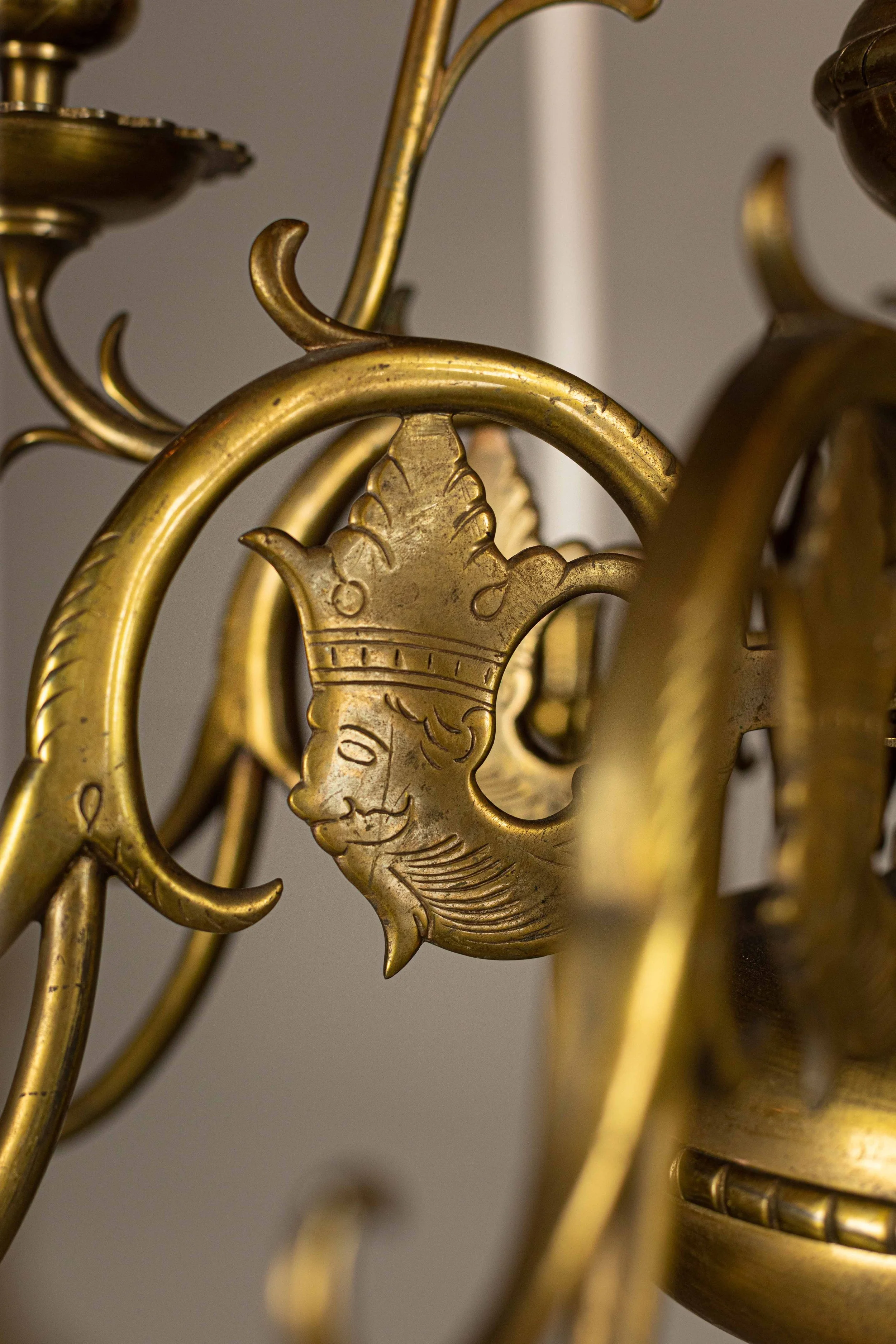 Neo-17ieme century chandelier 2.jpg