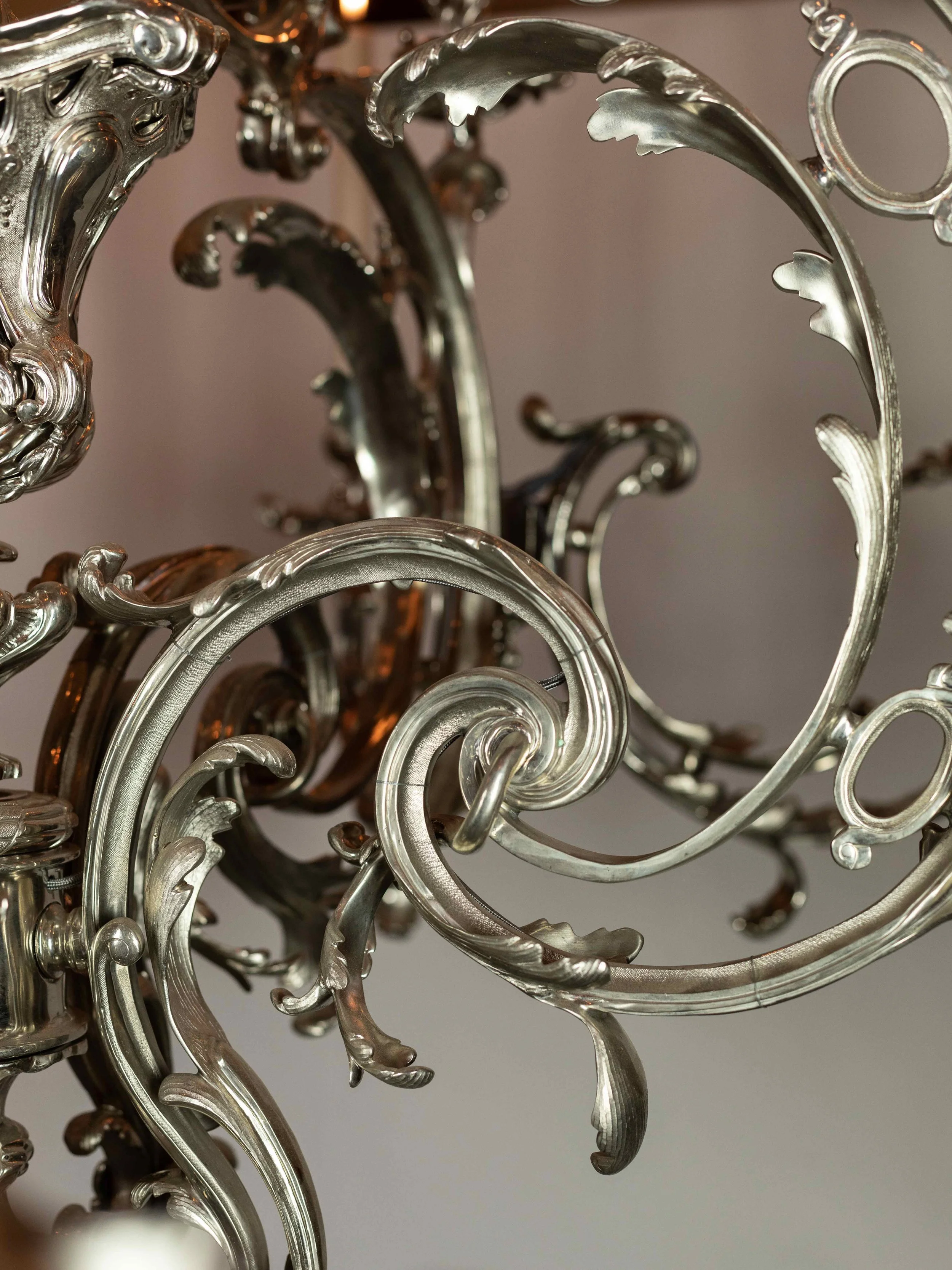 Important Louis XV Chandelier From Nancy 5.jpg