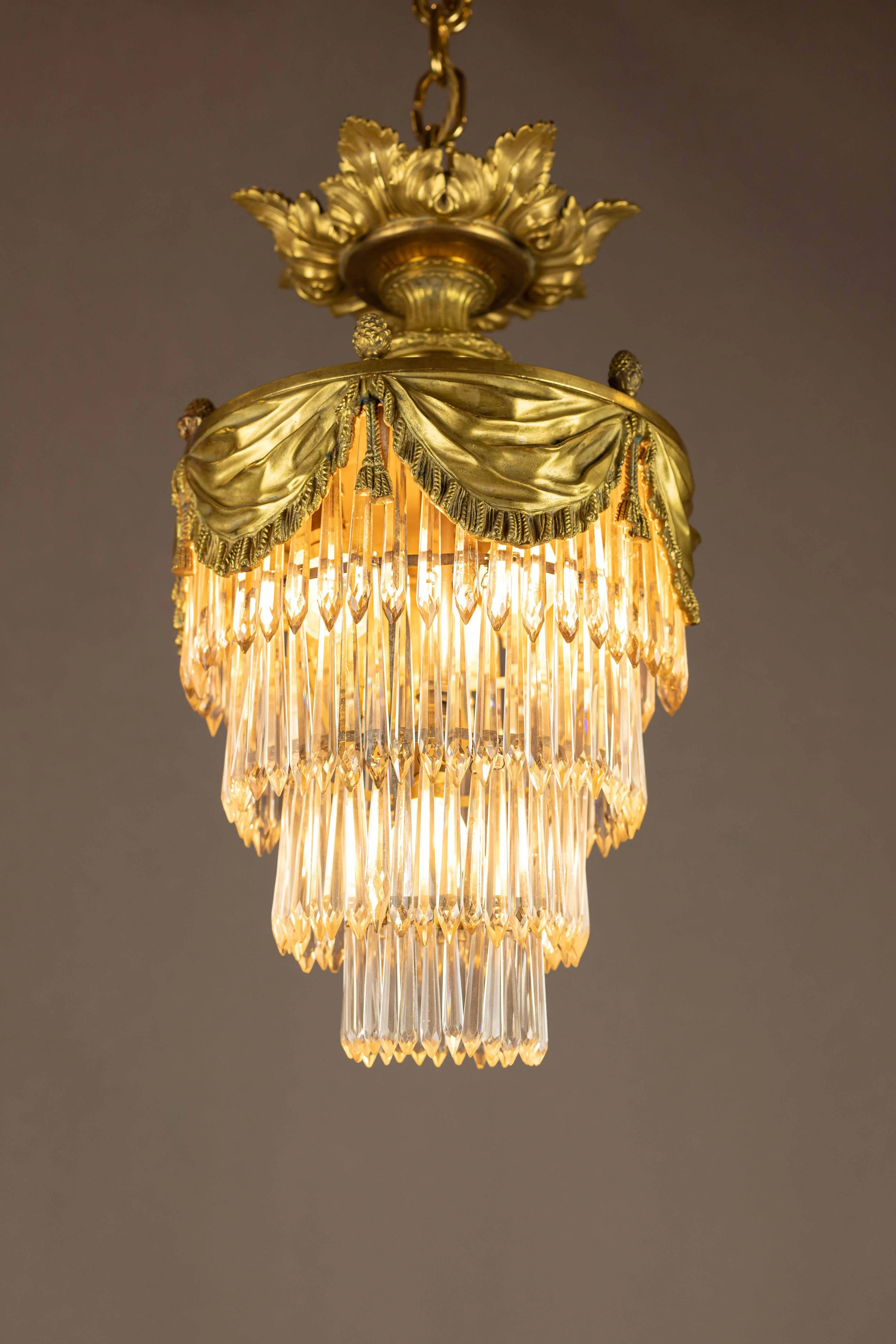 Neo-Classic Crystal Suspension 2.jpg