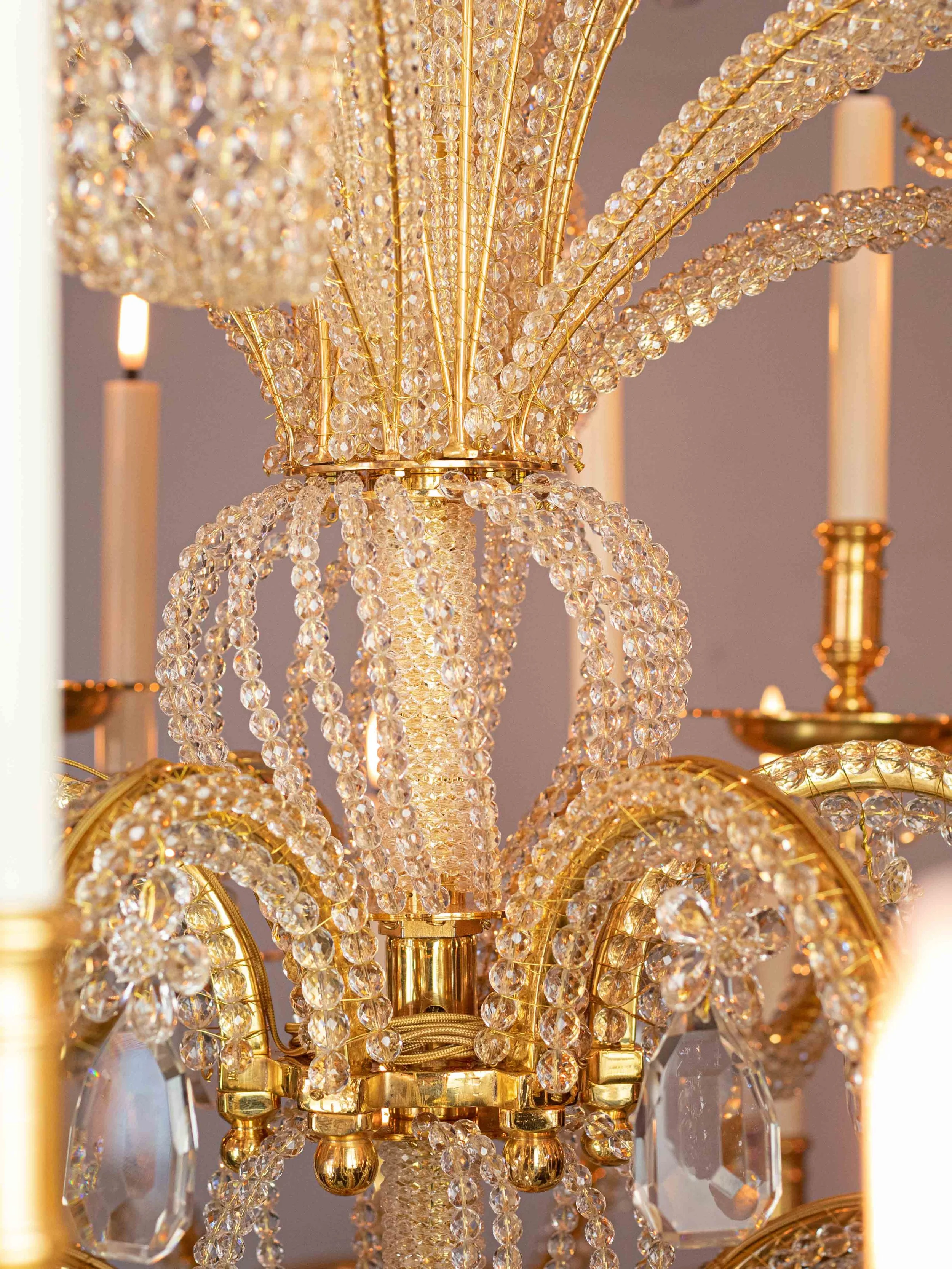 Feathers crystal Chandelier 6.jpg