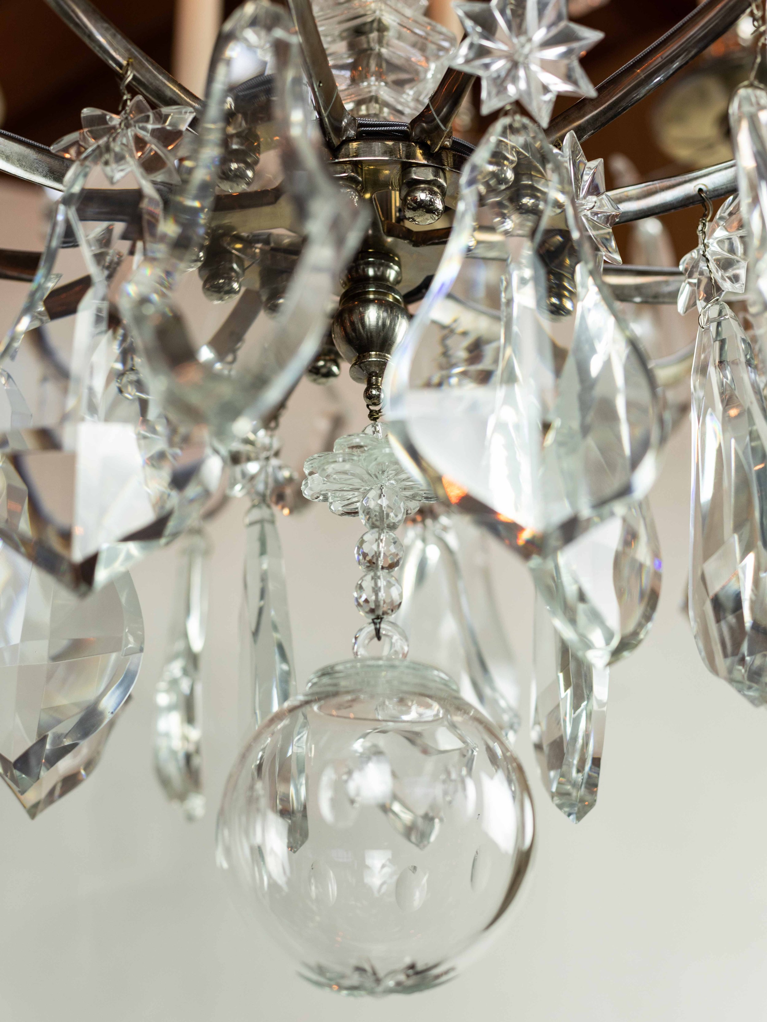 Versailles hall of mirrors chandelier 3.jpg