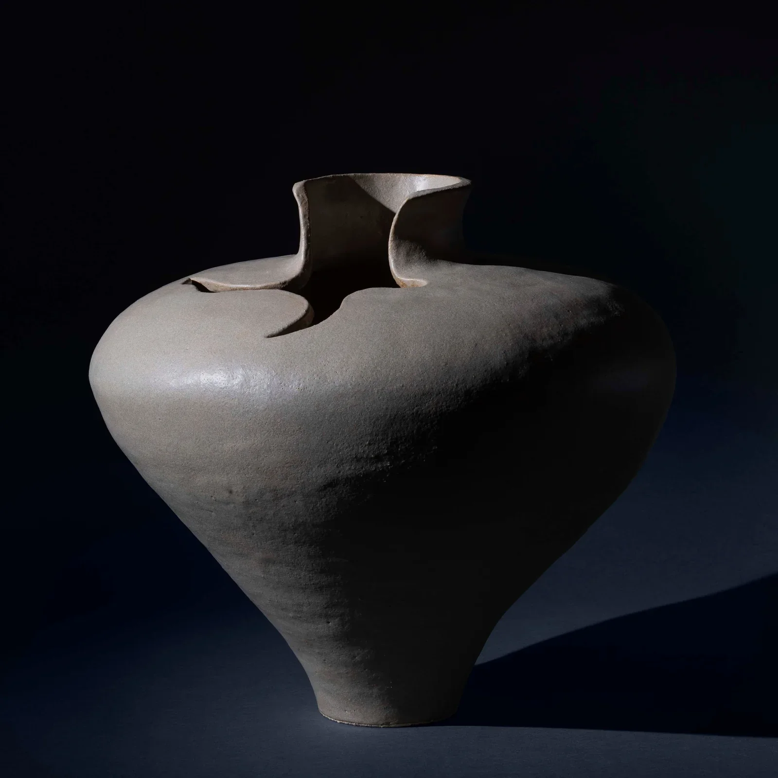 The KS GRoup -   STUDIO 11.6 - held in the shadow.webp