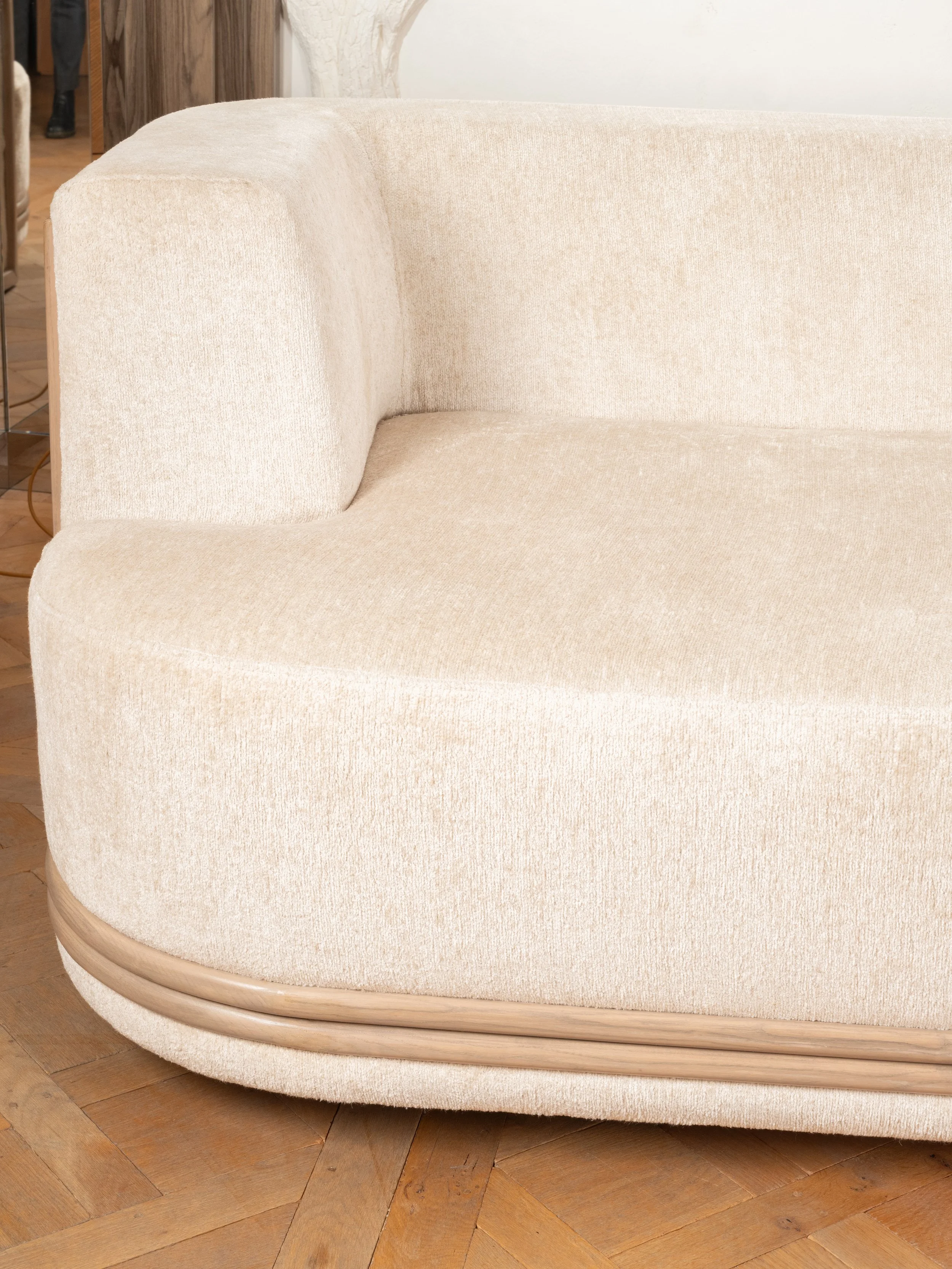 241118_COUTAS_inustudio-31 copy.jpeg